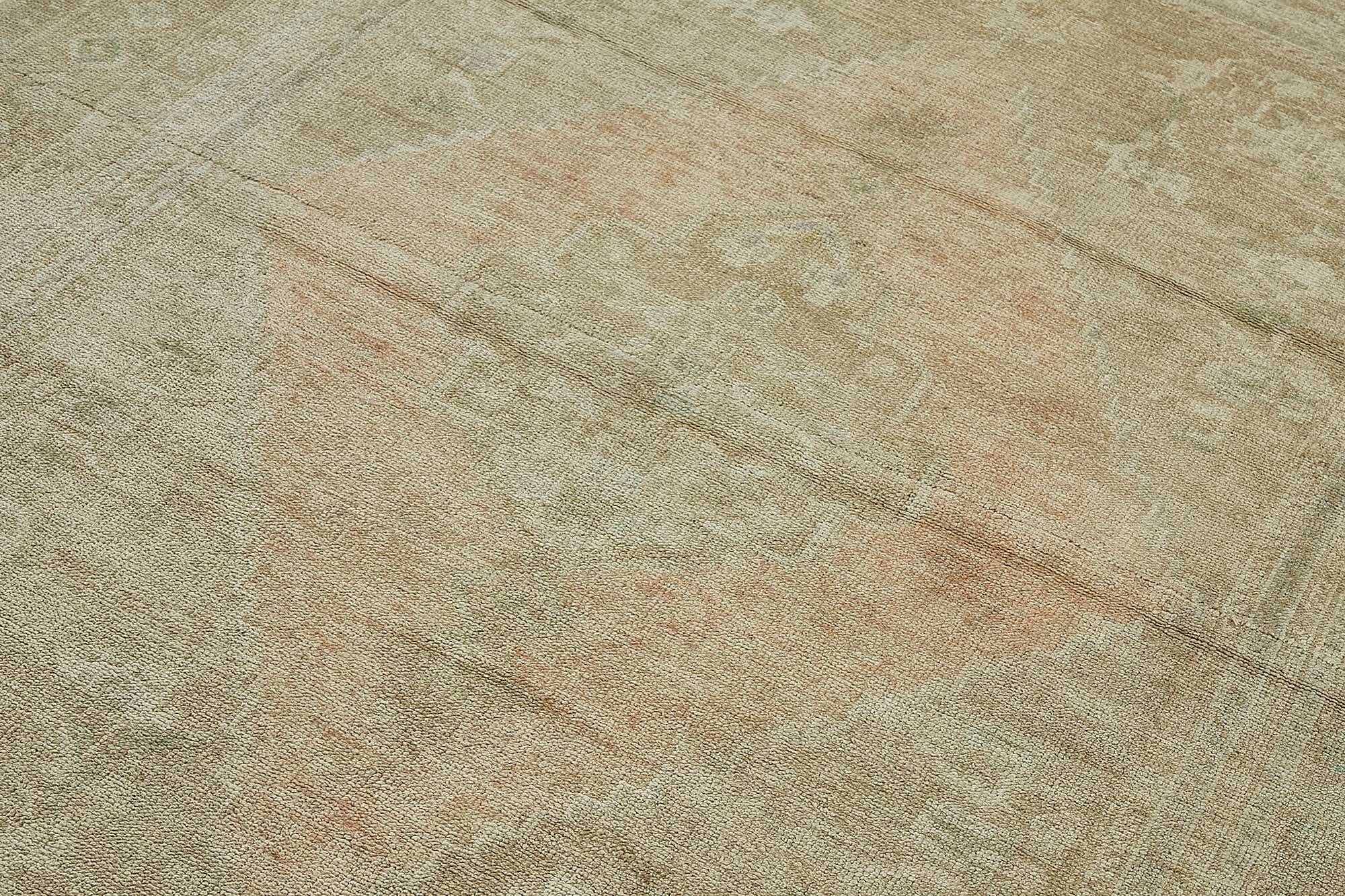 Turkish Vintage Anatolian Rug 154 cm x 236 cm