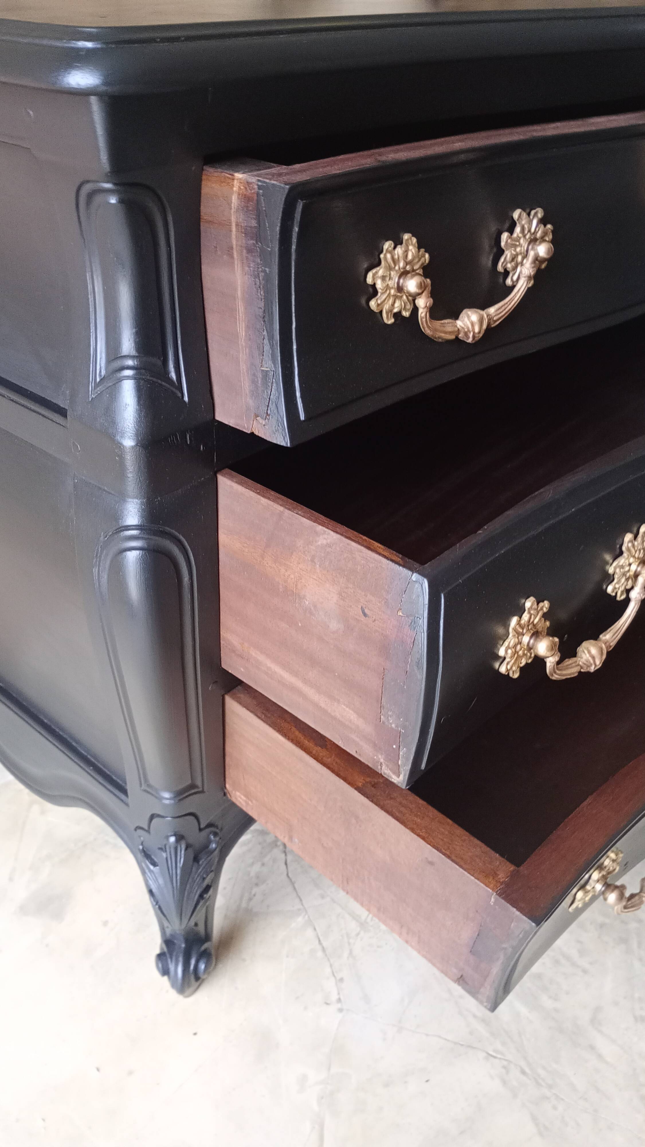 Louis XV style commode