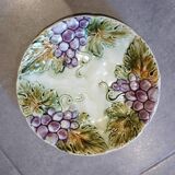 Set of 12 antique earthenware plates in slip with grapes and vines
