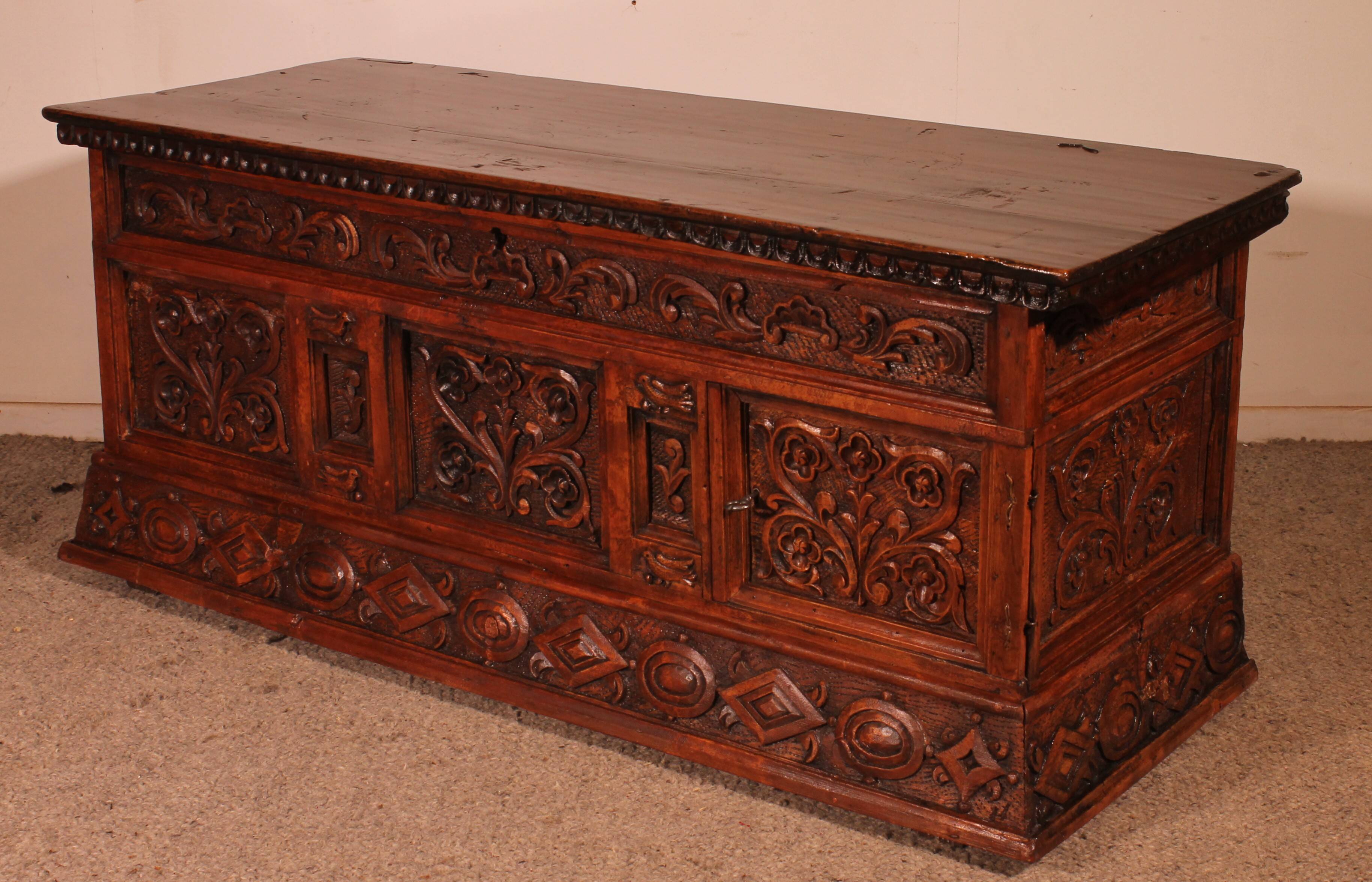 Catalan Chest from the 18th Century with a small door