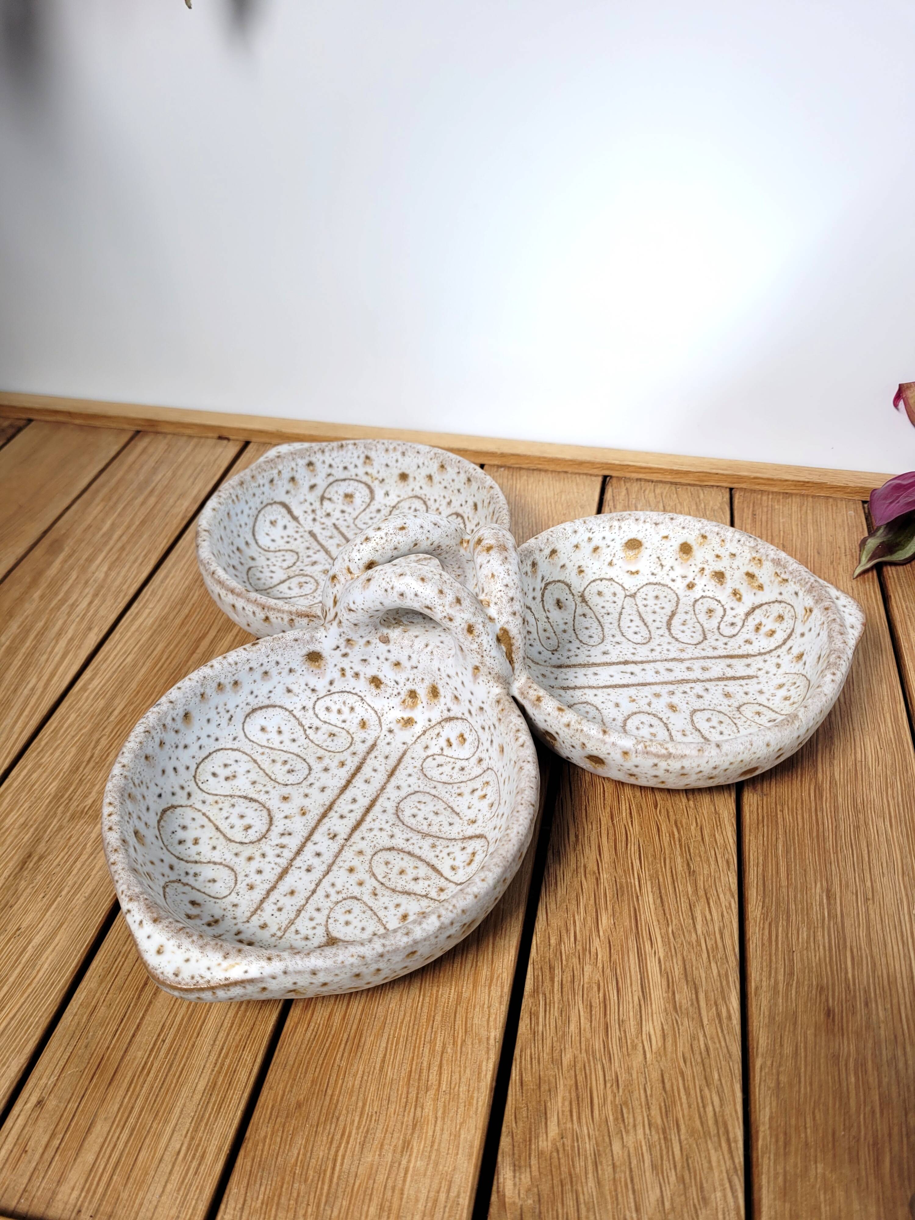 Ceramic serving dish by Jean Austruy in Vallauris