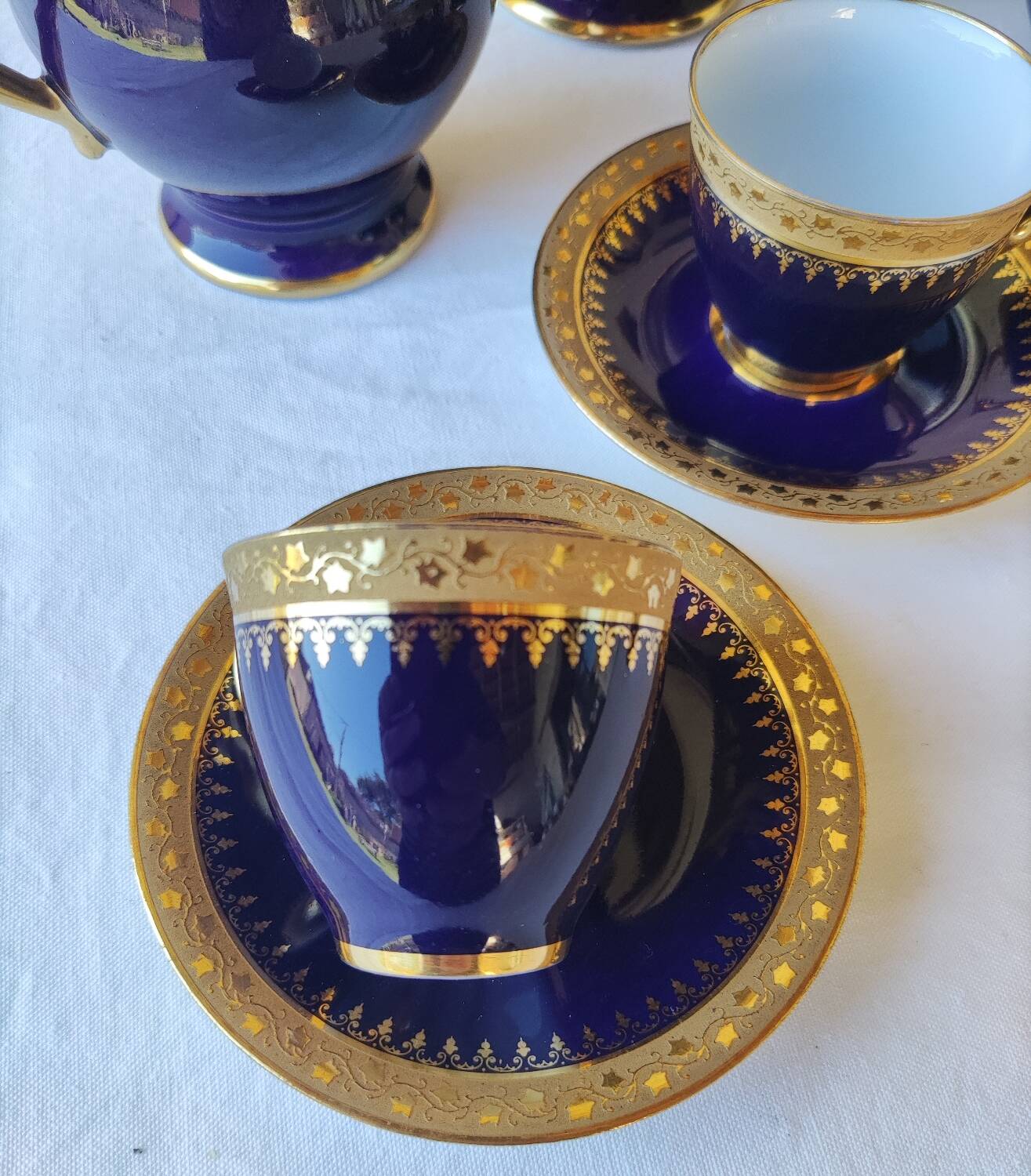 Blue and gold coffee service - Limoges porcelain