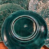 Set of 10 green earthenware dessert plates with a finely embossed floral pattern