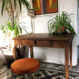 Farm table
