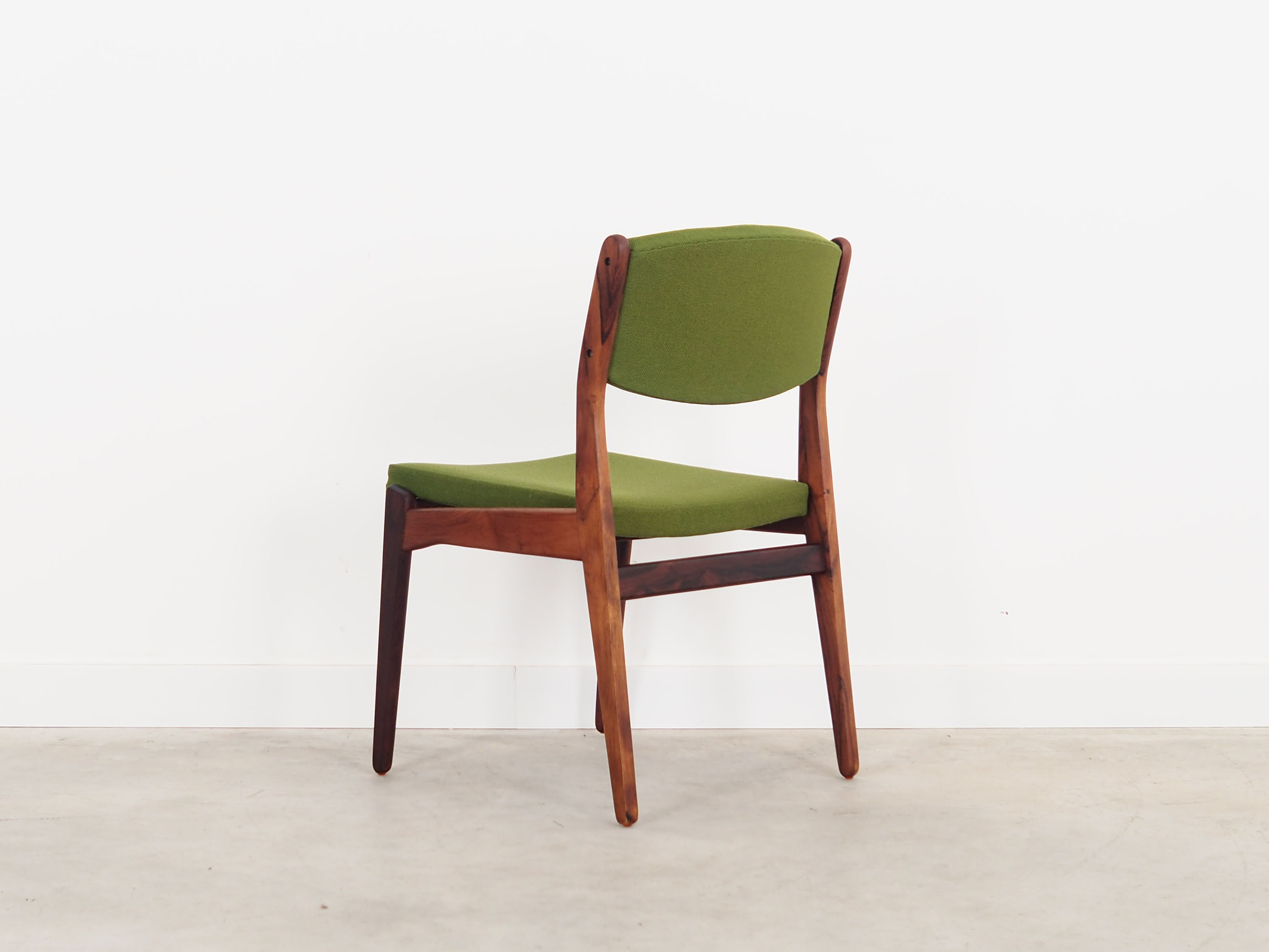 Ensemble de six chaises fabriqué par Skovby 1970