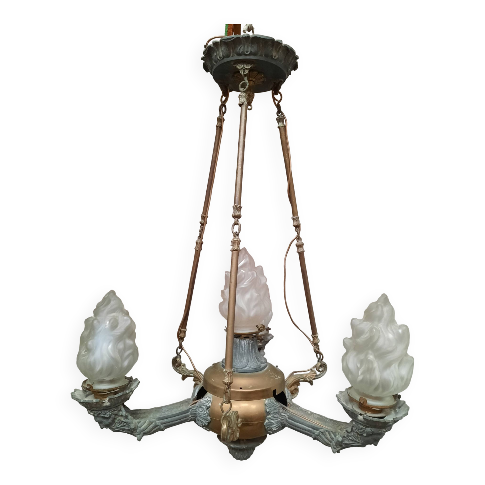 Metal pendant light with 4 flames