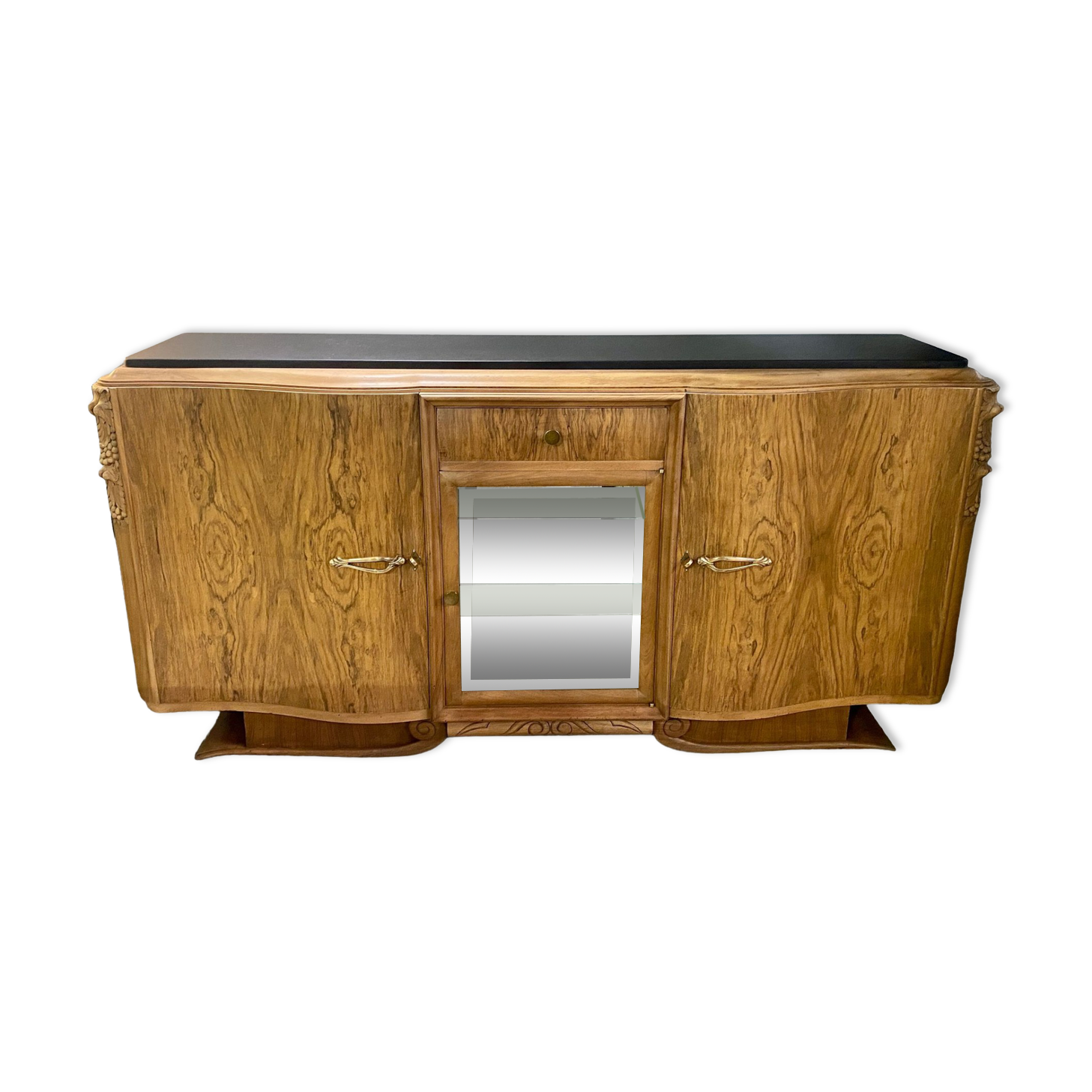 Art deco enfilade