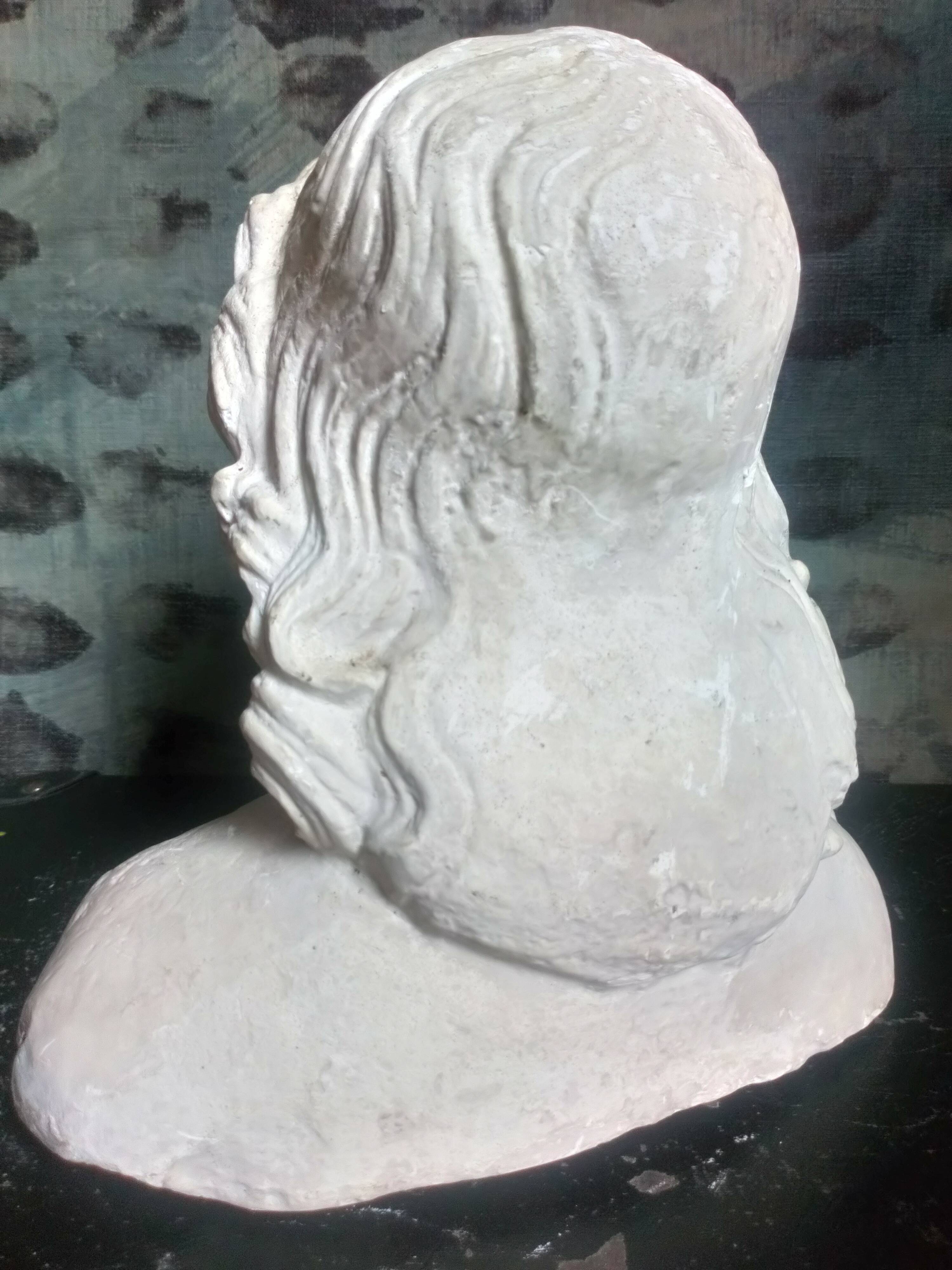 Buste en plâtre