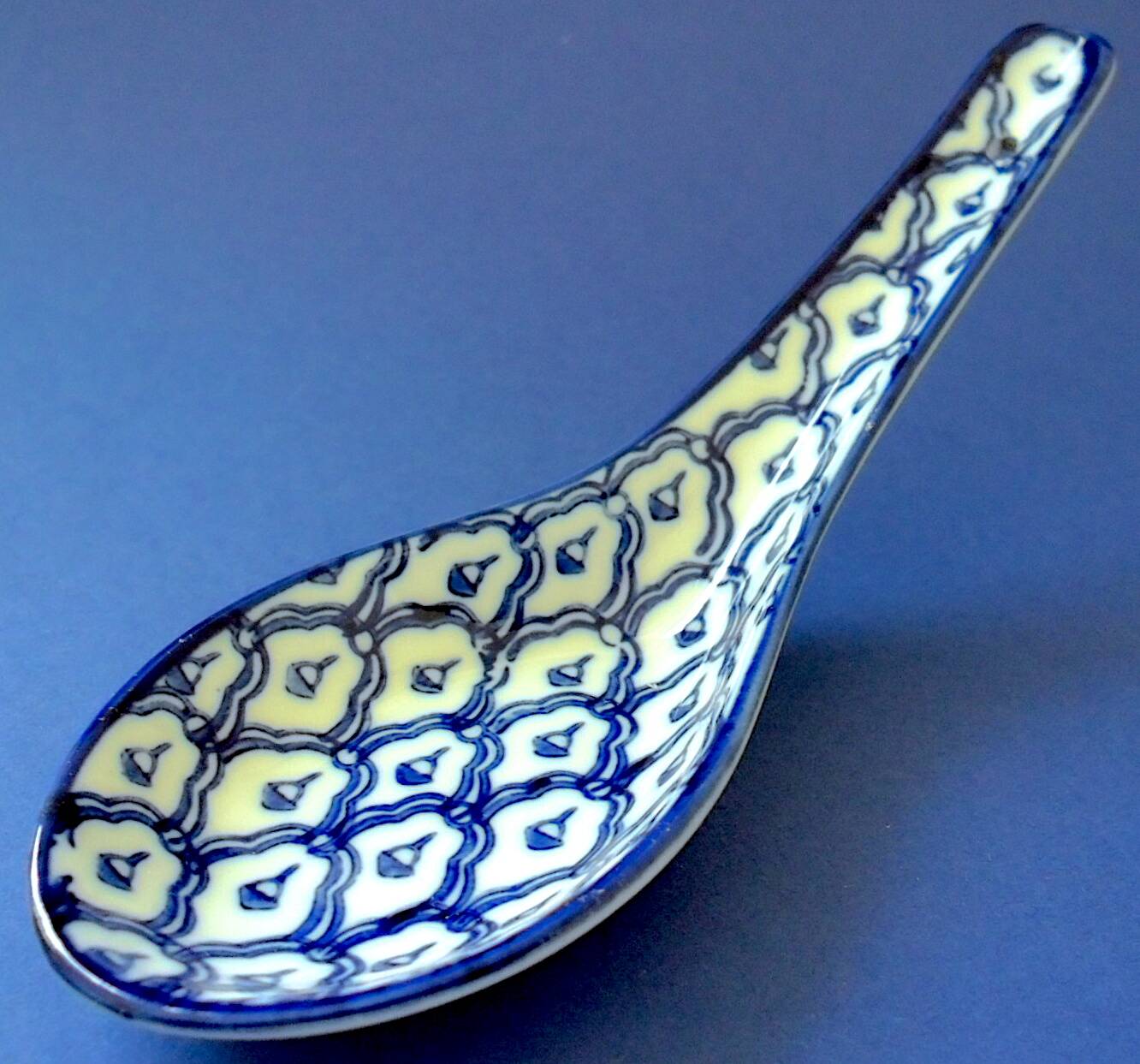 Set of six (6) soup spoons in white-blue porcelain from China