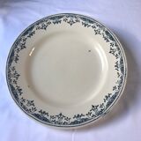 Flat plate of the longchamp earthenware factory, doria model,  iron land