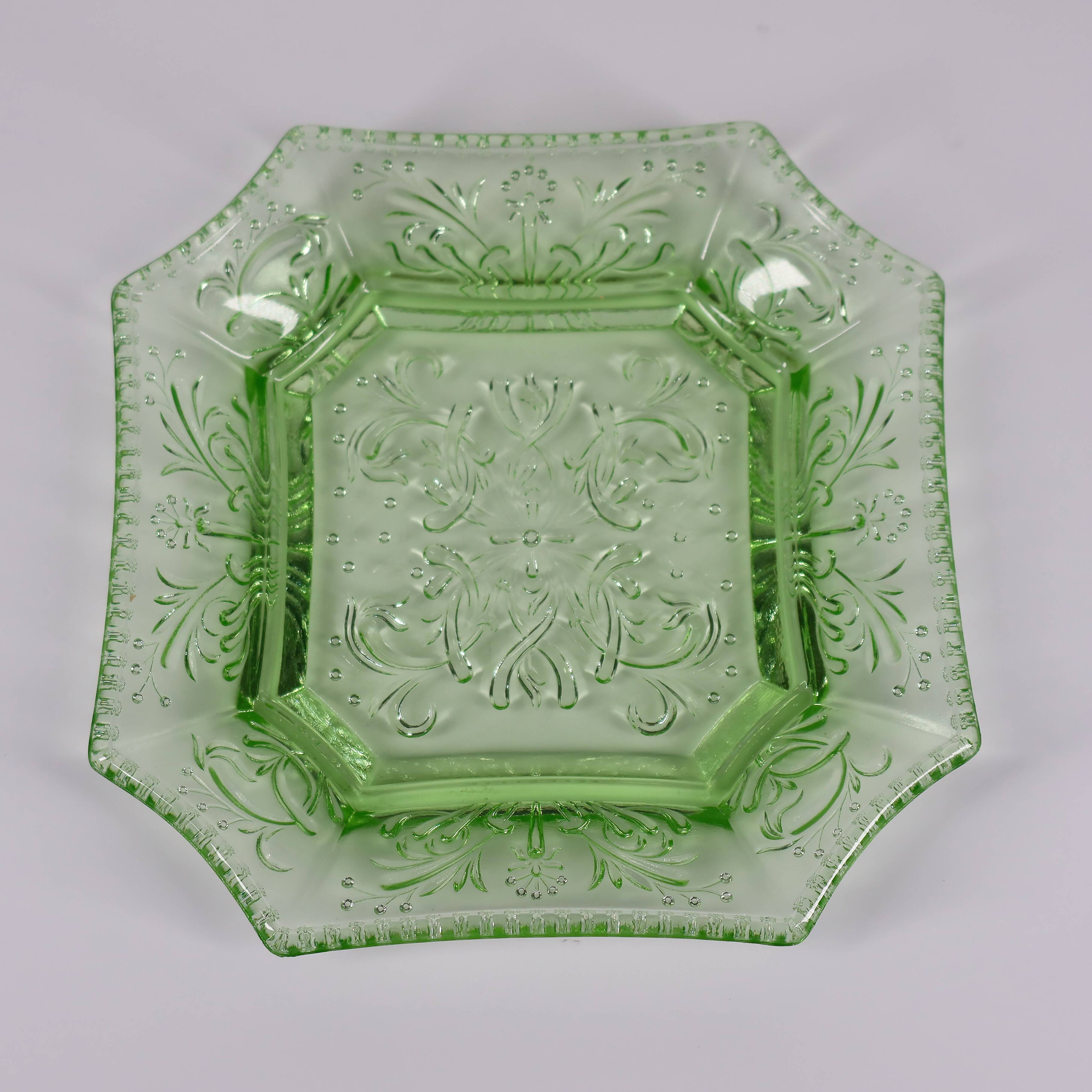 Portieux Octagonal Crystal Plate