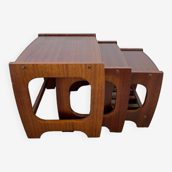 Set of 3 vintage wooden nesting tables