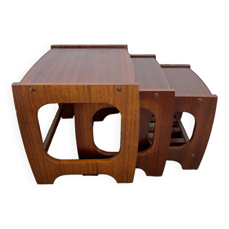 Set of 3 vintage wooden nesting tables