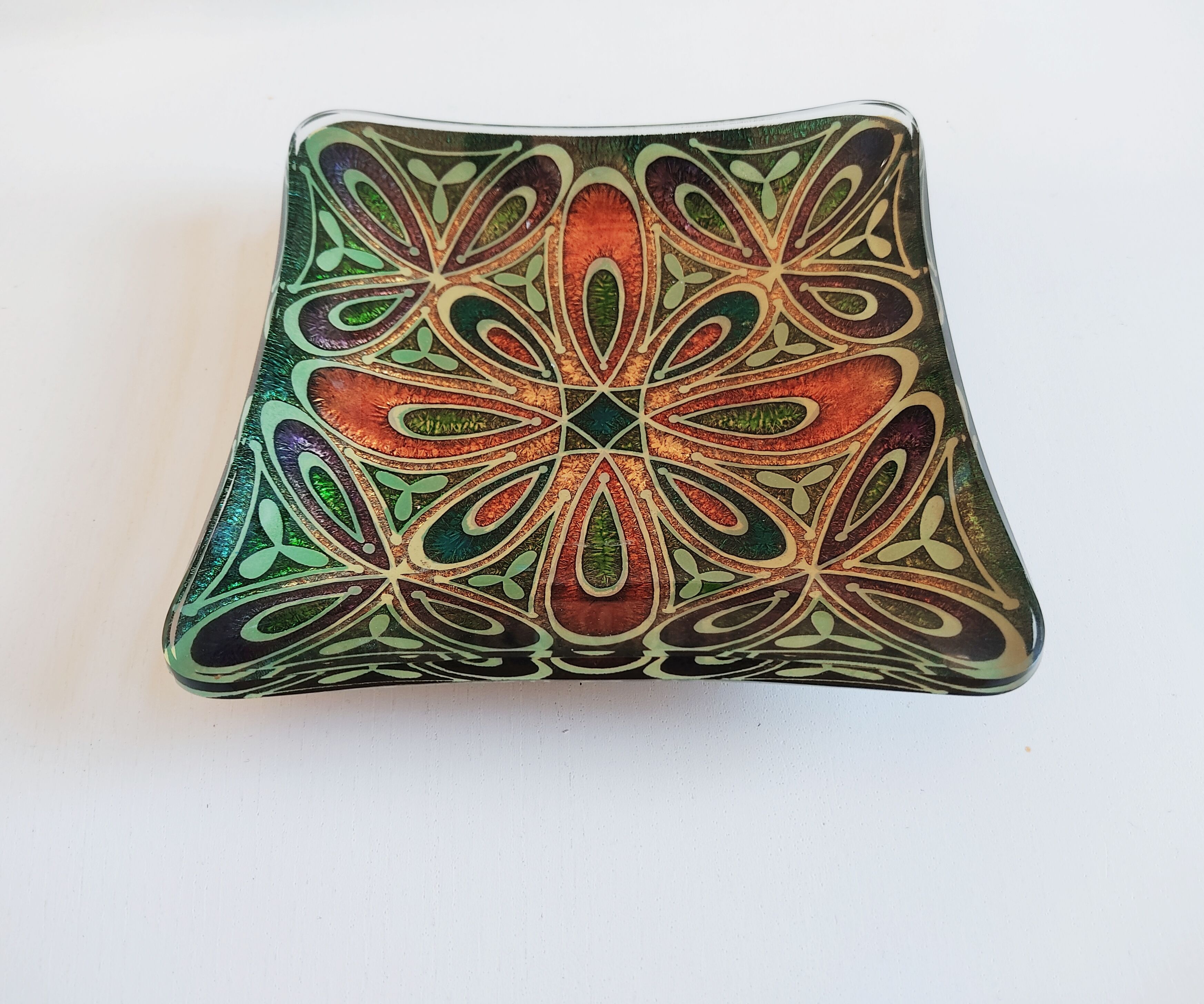 Empty pocket colored enamels