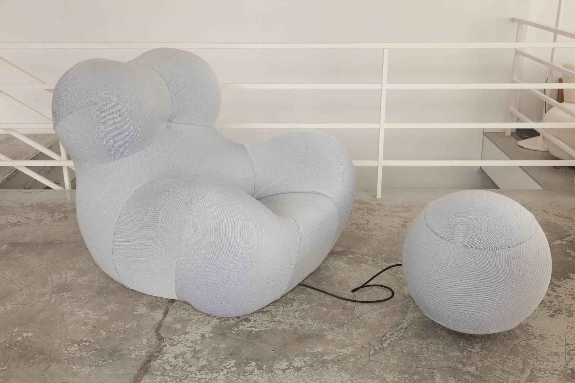 Up 5/6 armchair and footstool, La Mamma by Gaetano Pesce for B&B Italia, 2000s edition.