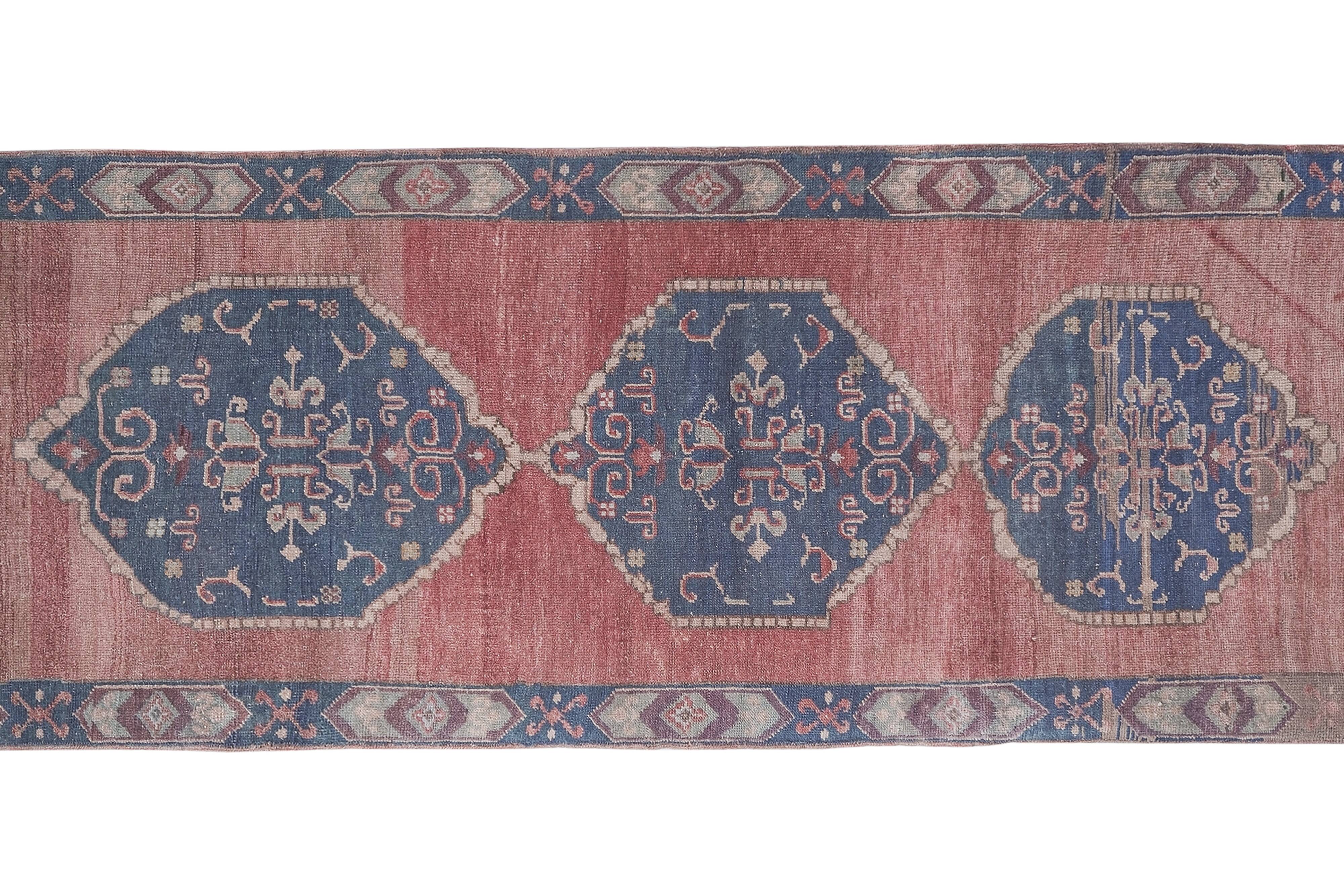 Vintage Turkish Oushak Rug Handwoven 101x262 cm