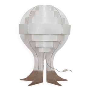 lampe scandinave en plexiglas