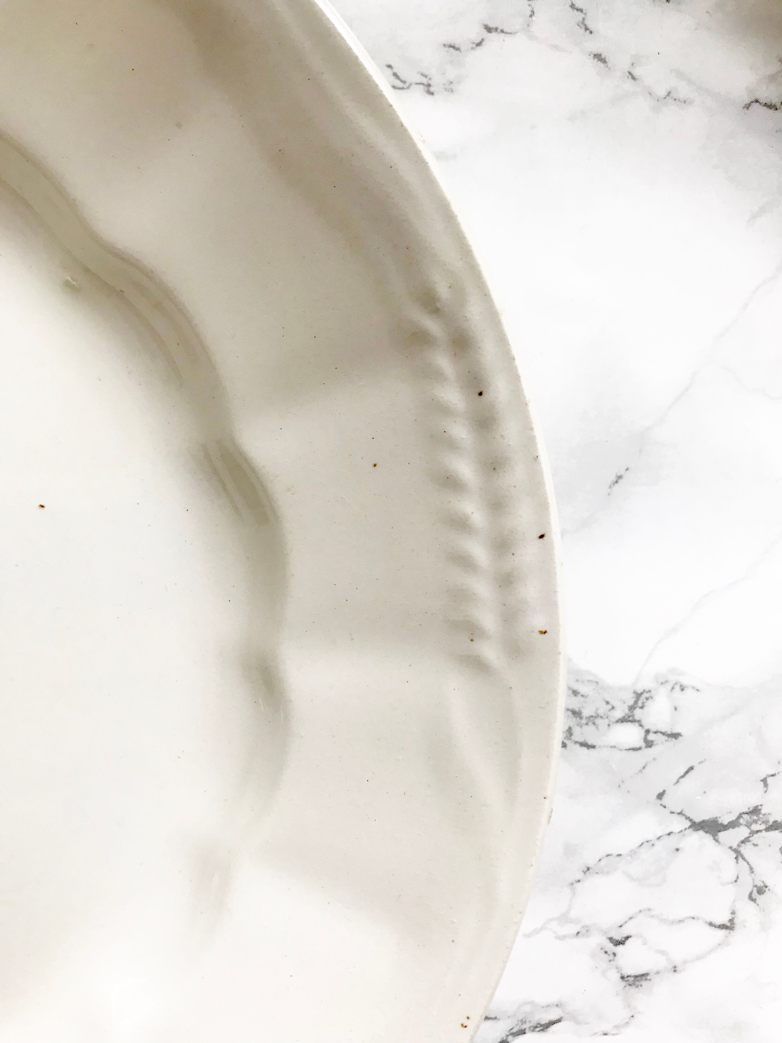 Four antique plates in fine white earthenware Moulin des Loups