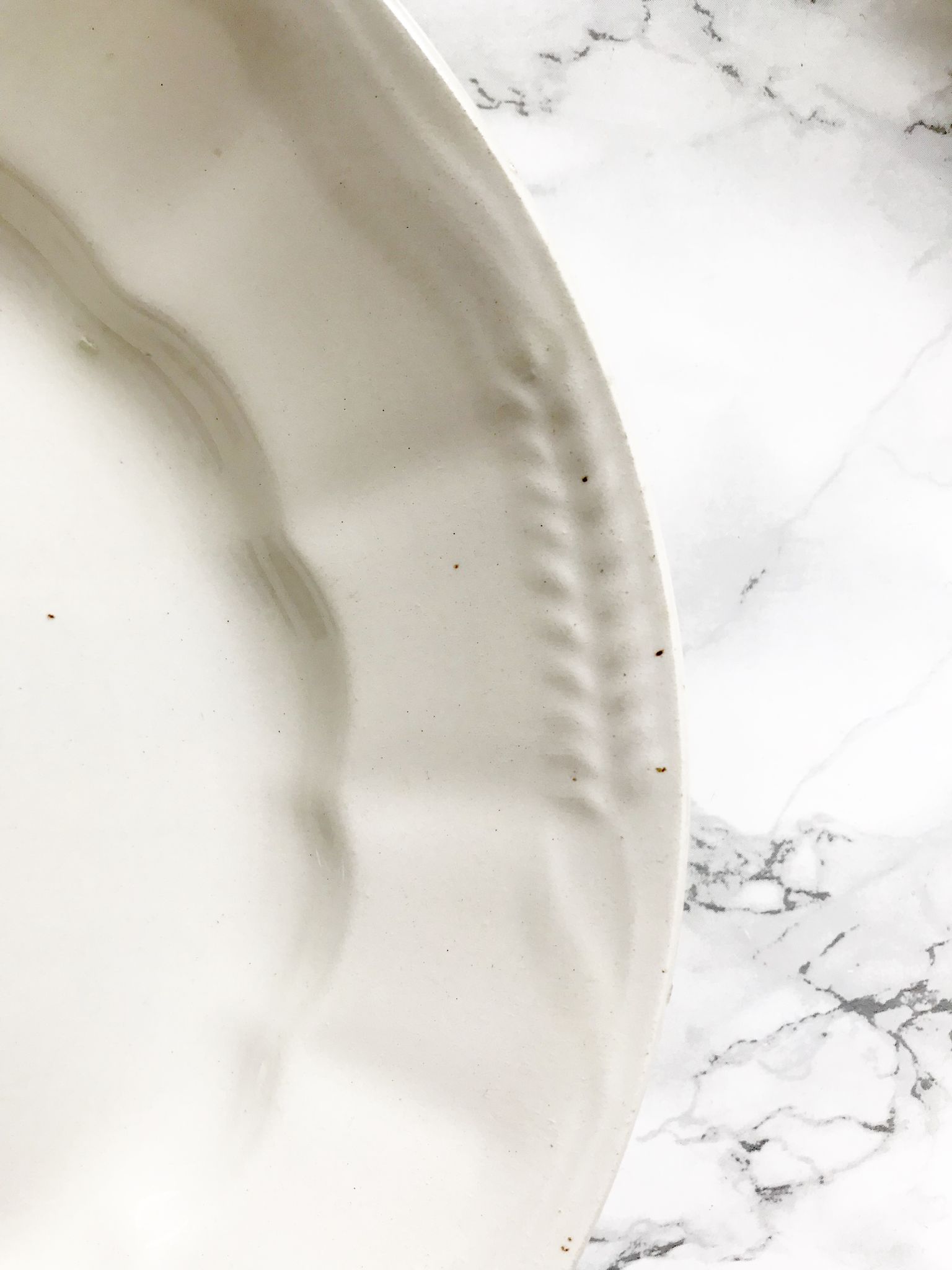 Four antique plates in fine white earthenware Moulin des Loups