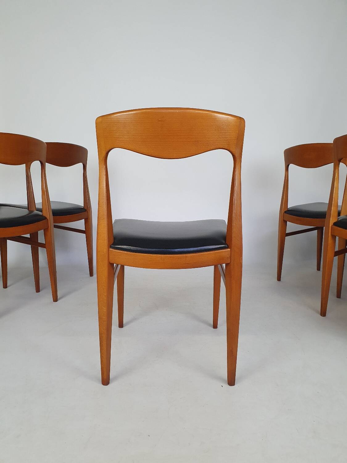 Serie de 6 chaises scandinaves