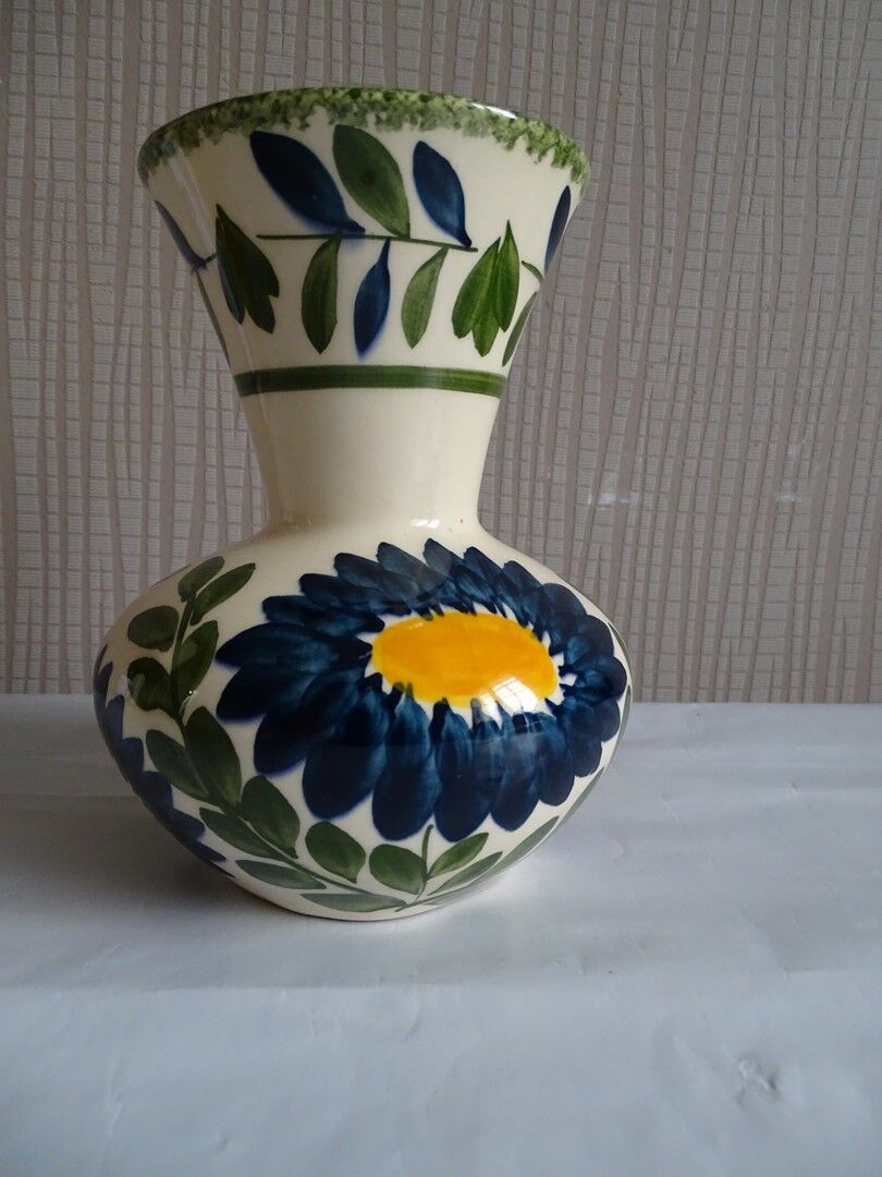 Vase St Jean De La Poterie