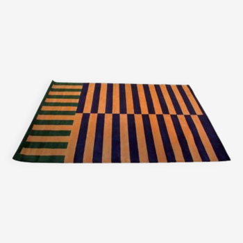 Rug‌ ‌design‌ ‌Strip‌ ‌Rug‌ ‌by‌ ‌Arthur‌ ‌Arbesser‌ ‌pour‌ ‌Hem