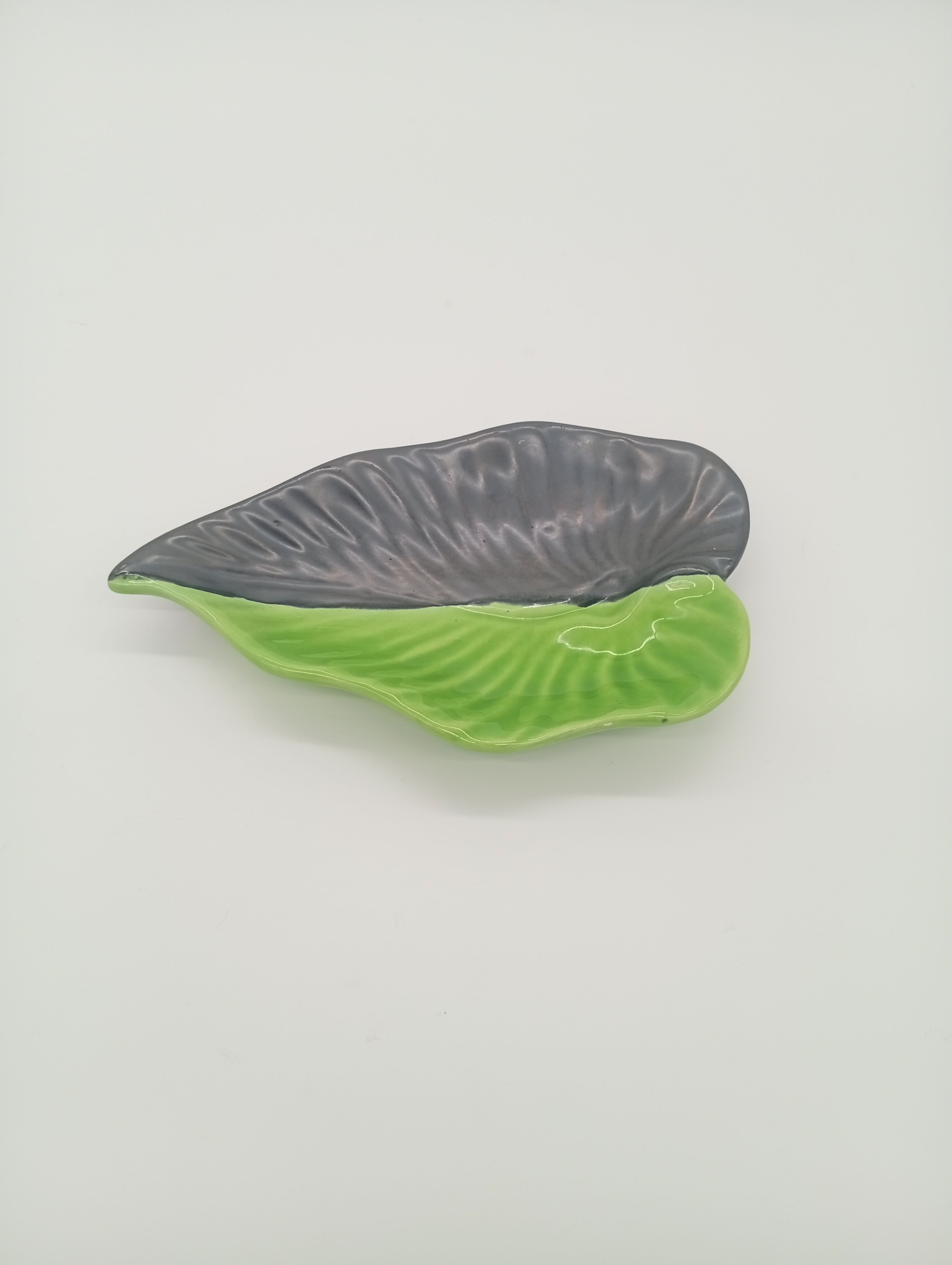 SAP Vallauris Vintage Leaf Bowl Two-Tone Ceramic Green Black 50s 60s