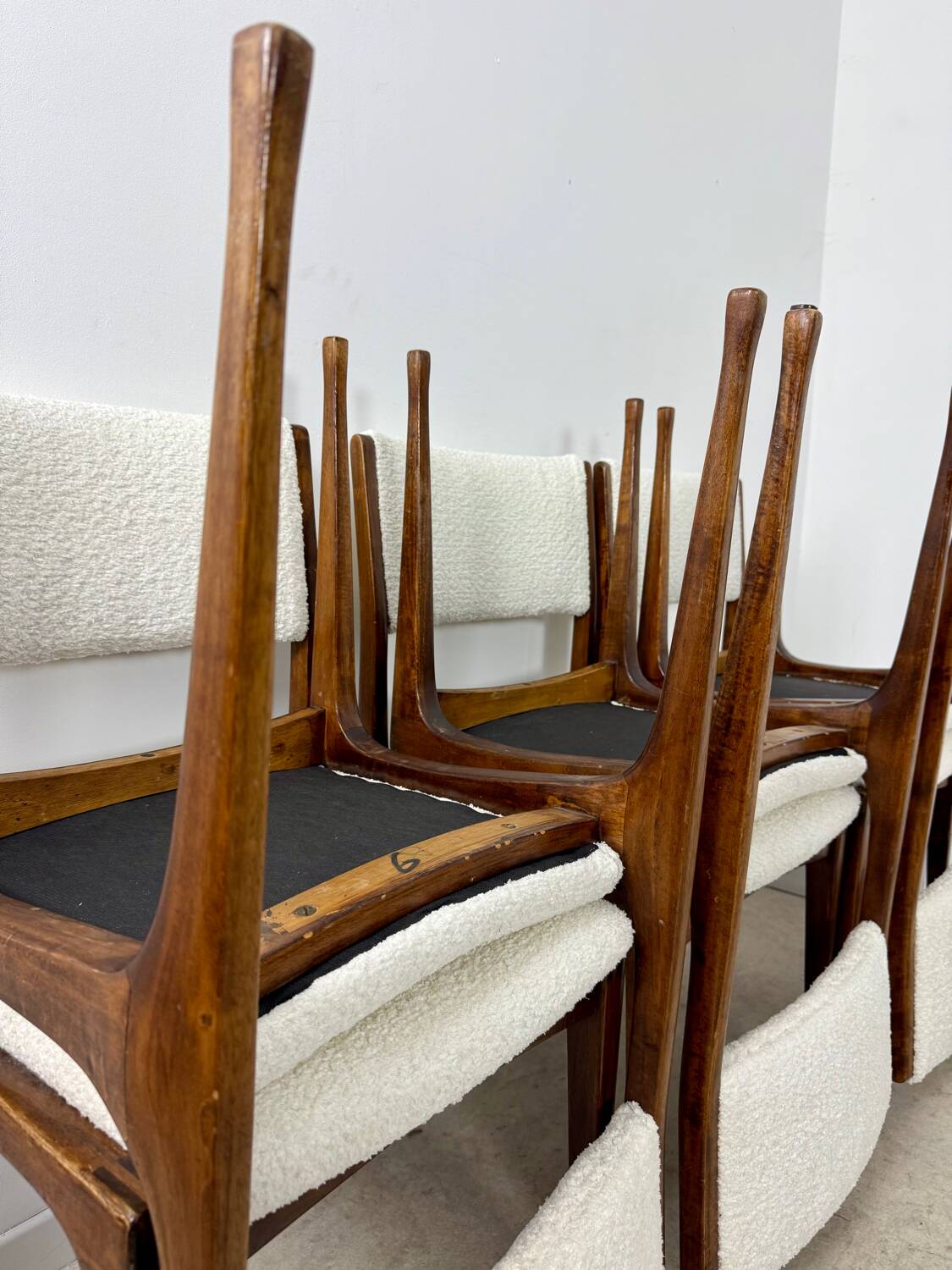 Set of 6 Italian design chairs Carlo de Carlo Cassina model 693 late 50s bouclette