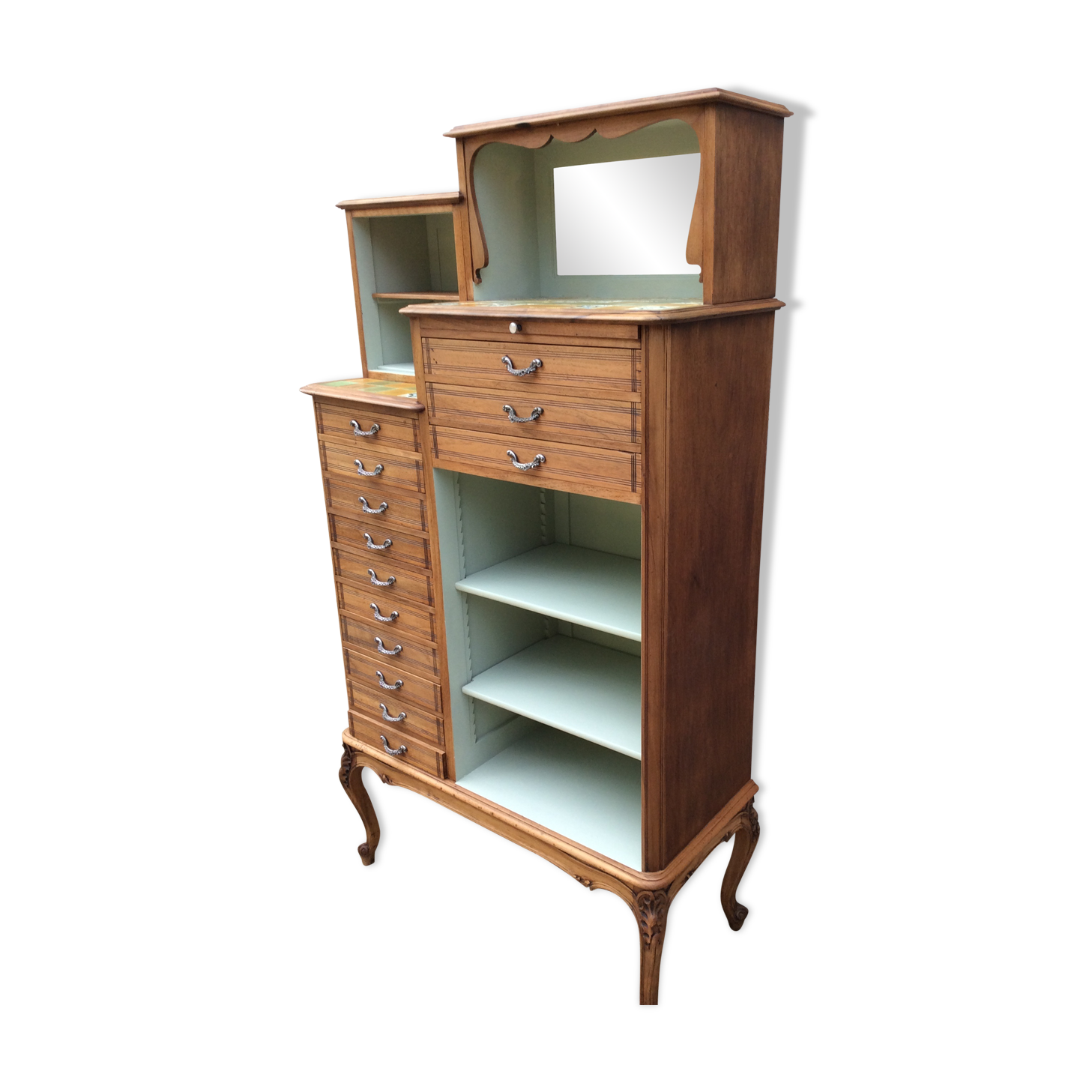 Furniture from craft to drawers