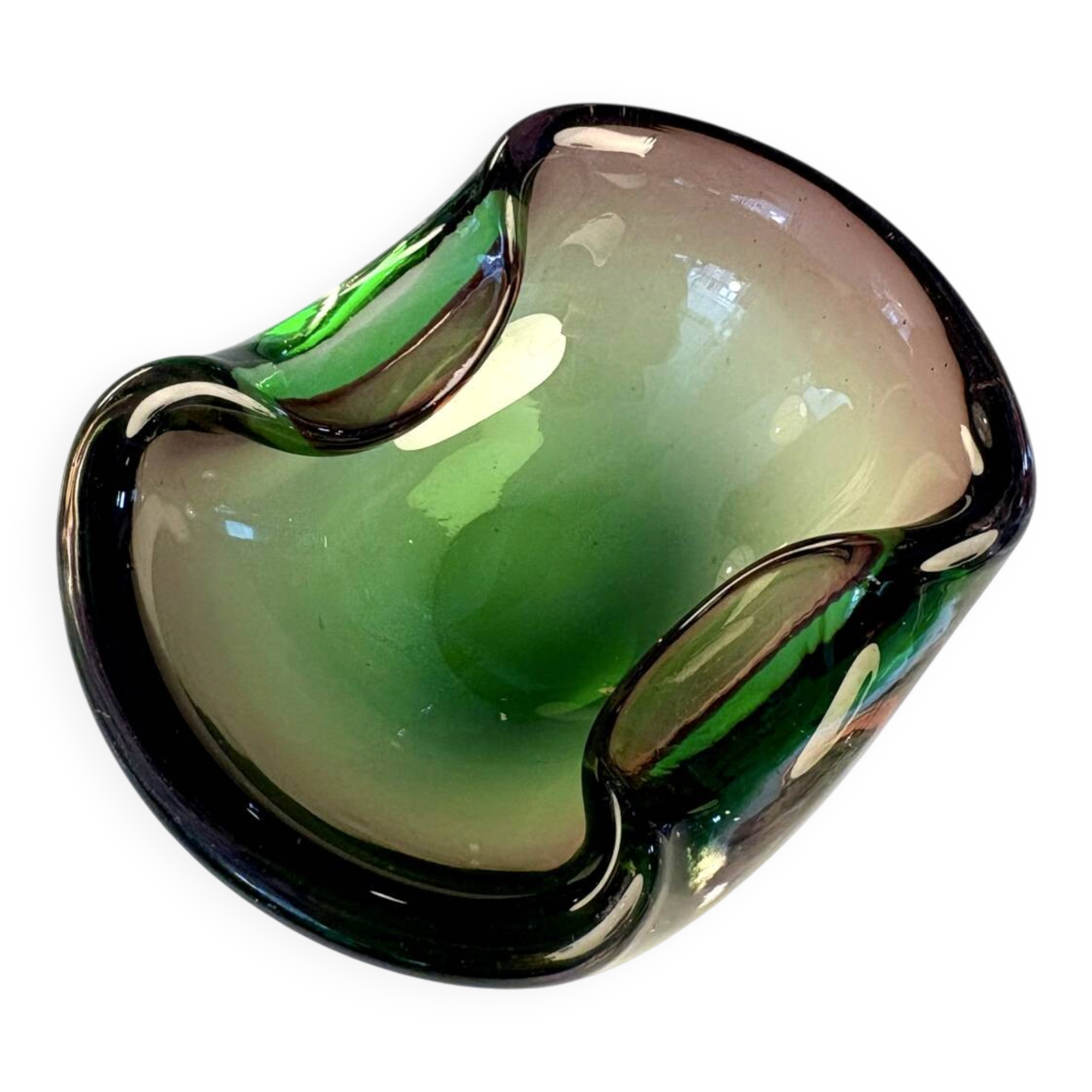 Ashtray / trinket dish in green and pink attributed to Murano 1950/60.