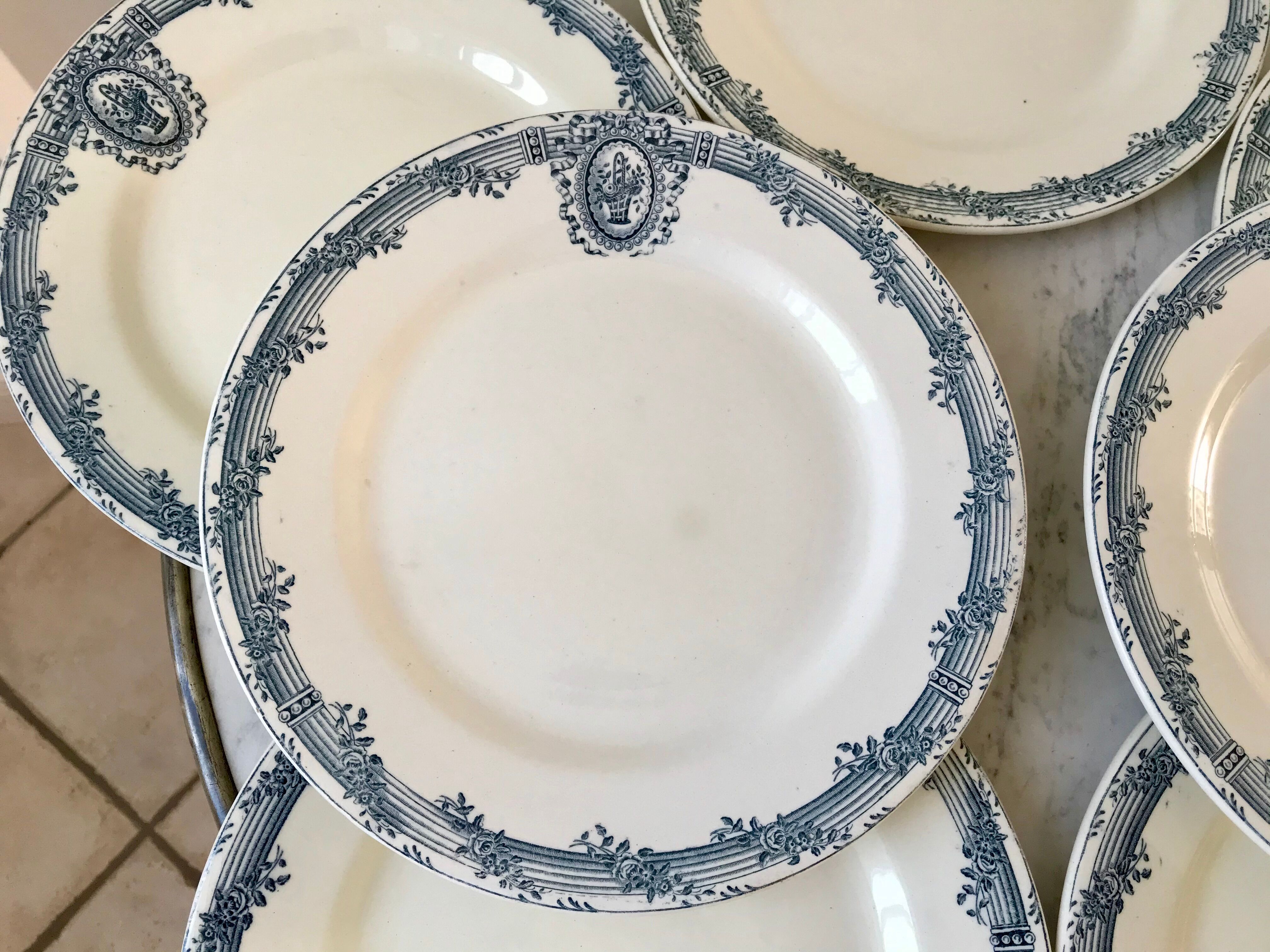 7 flat plates Terre de Fer Salins model "Versailles" XIXth