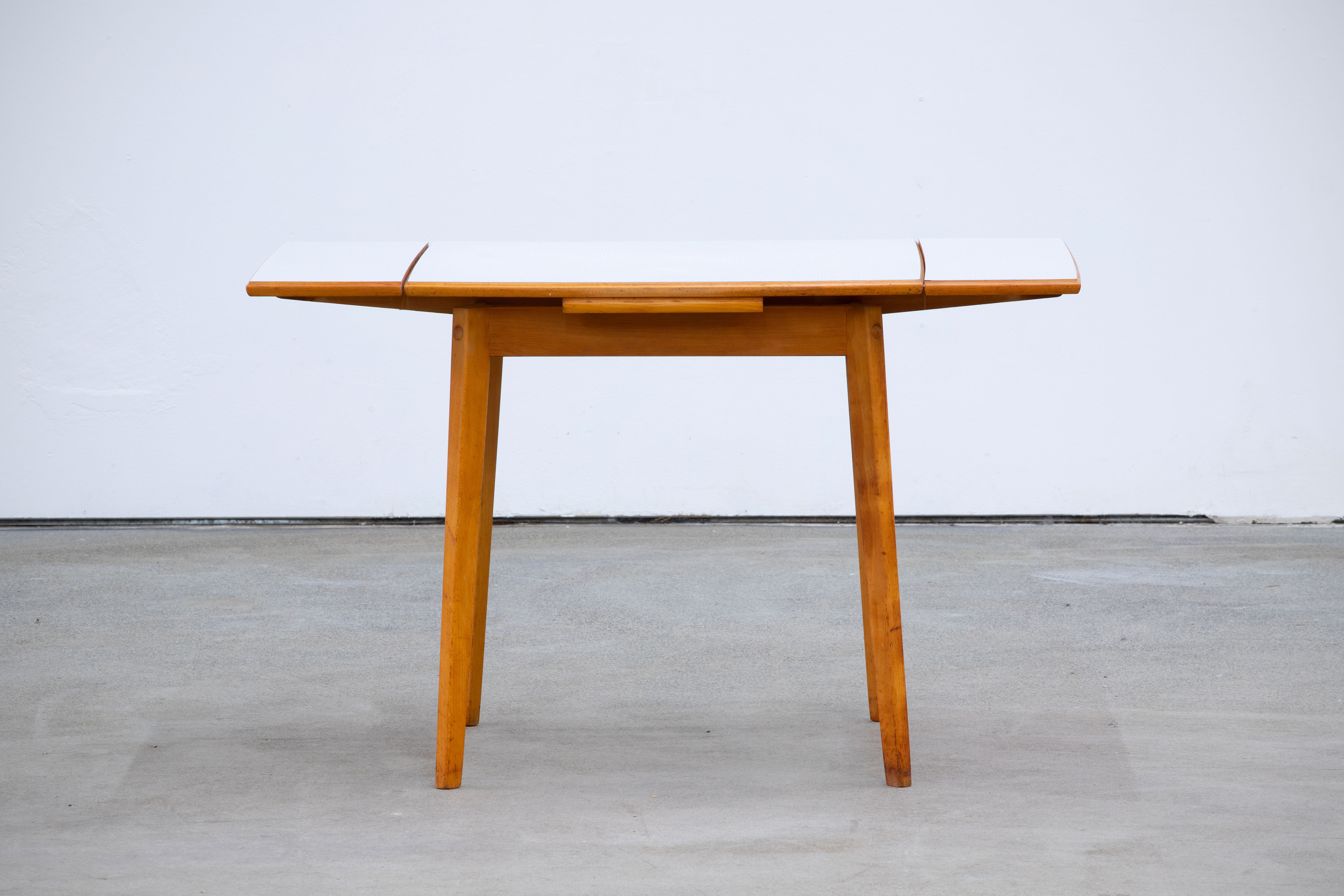 Vintage scandinavian table 1960