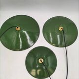 3 enamelled sheet metal suspensions