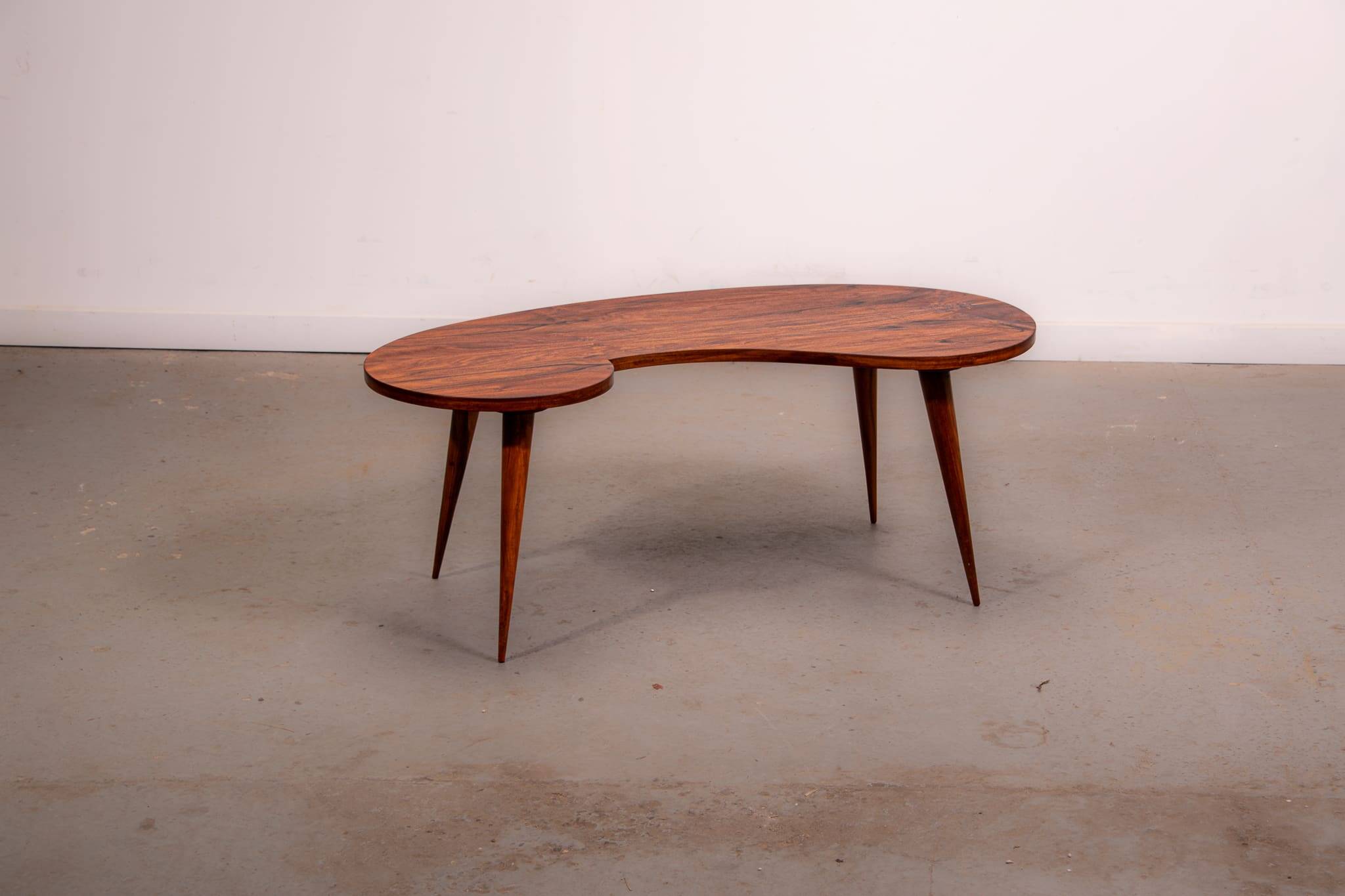 Moveis Frate Ltda Brazilian organic form coffee table. Circa 1950.