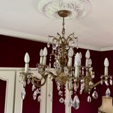 Crystal grapefruit chandelier (available until 28/05)