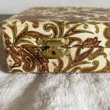 Vintage resin and stainless steel knives