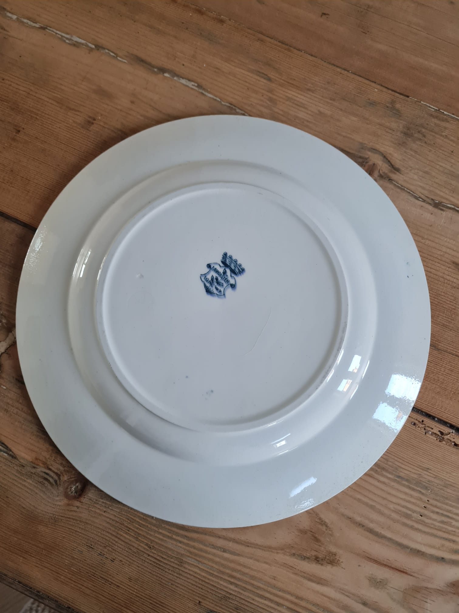 Plat rond de service terre de fer
