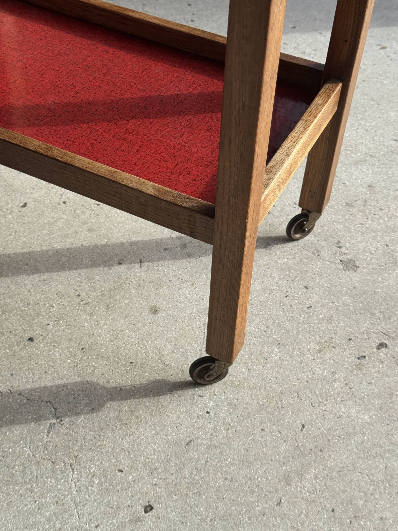 Wooden rolling trolley with removable top H66 75x35