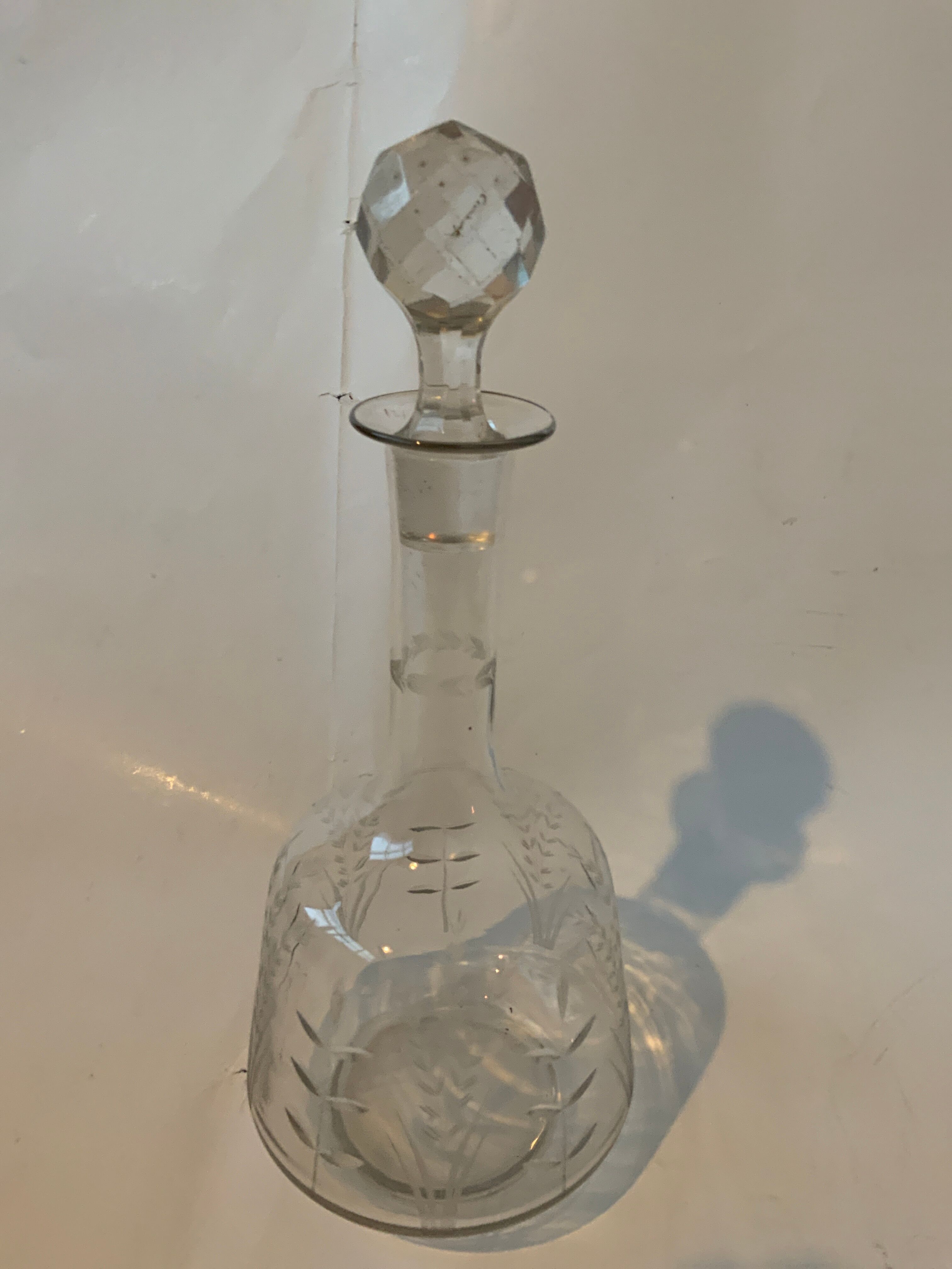 Selency wine decanter x Monoprix Croisé Laroche