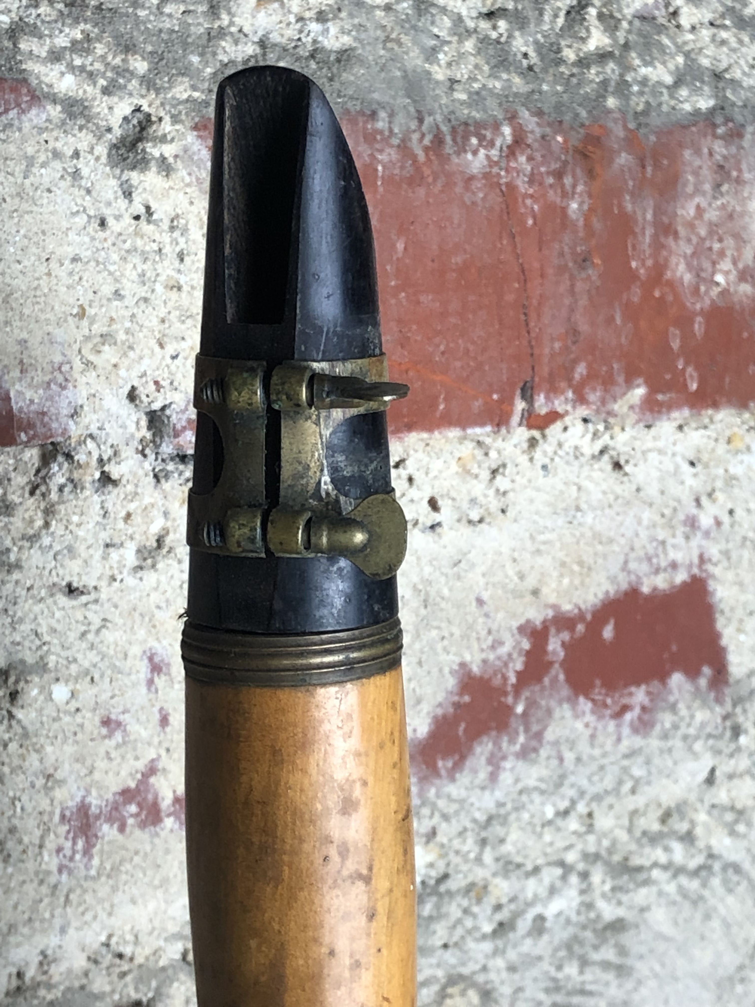 Ancient clarinet in boxwood Dupeyrat.  Allemans French manufacture 1910