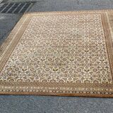 Golden Persian wool rug 200x300cm