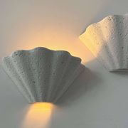 Set of 3 vintage shell wall lights, matte white stone-effect plaster, France 1970