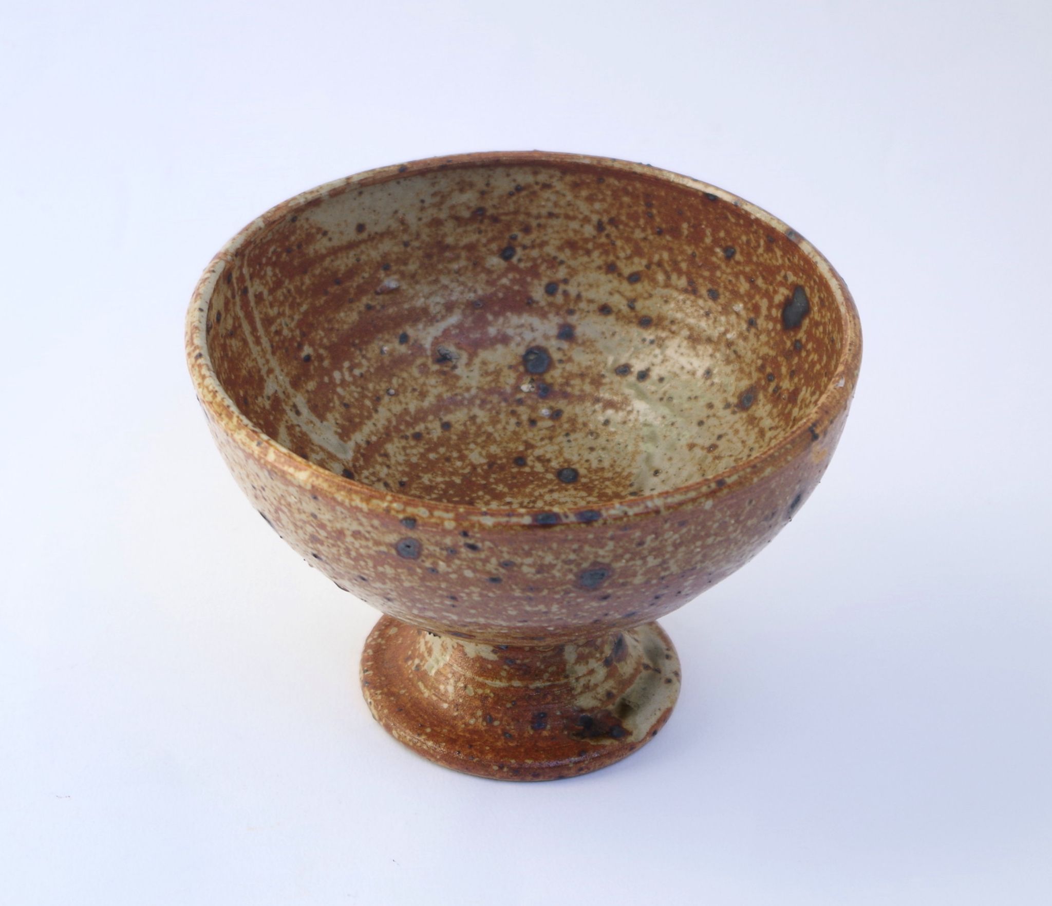 Pyrite sandstone standing cut