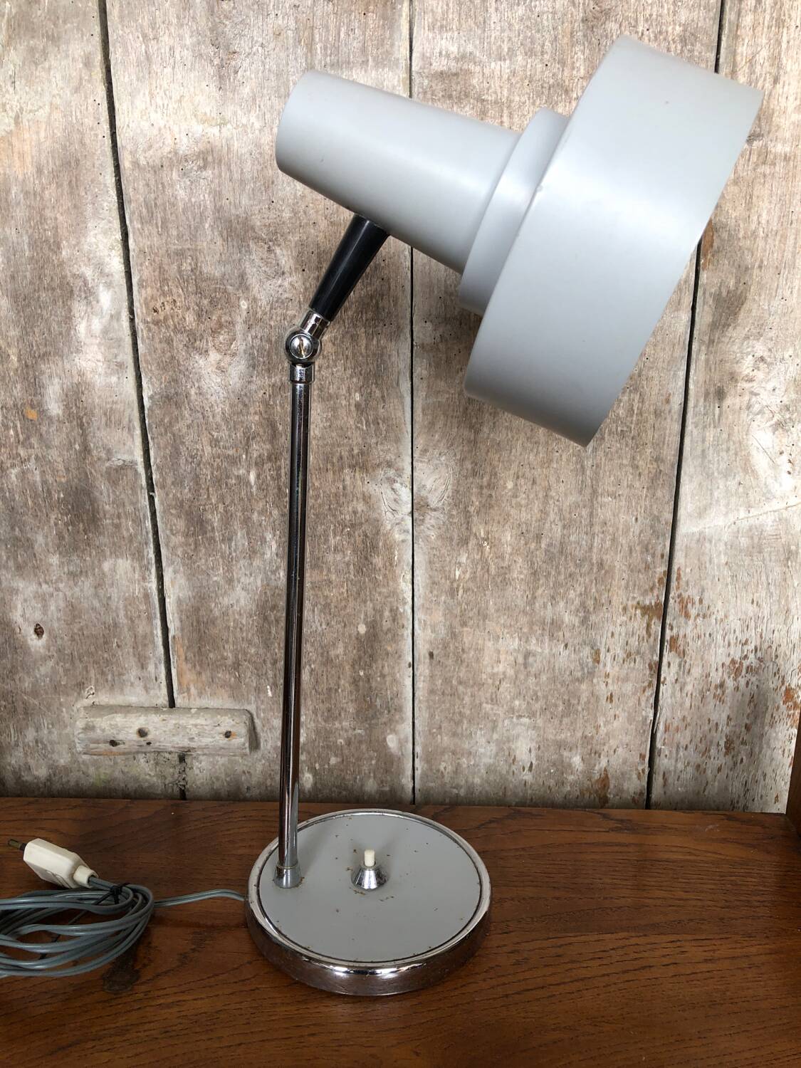 Old Articulated Lamp 70's Gray Metal & Chrome Vintage