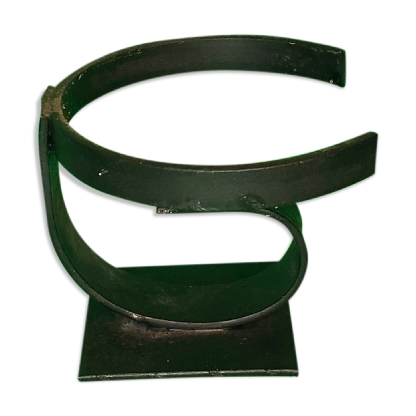 Flat iron candle holder