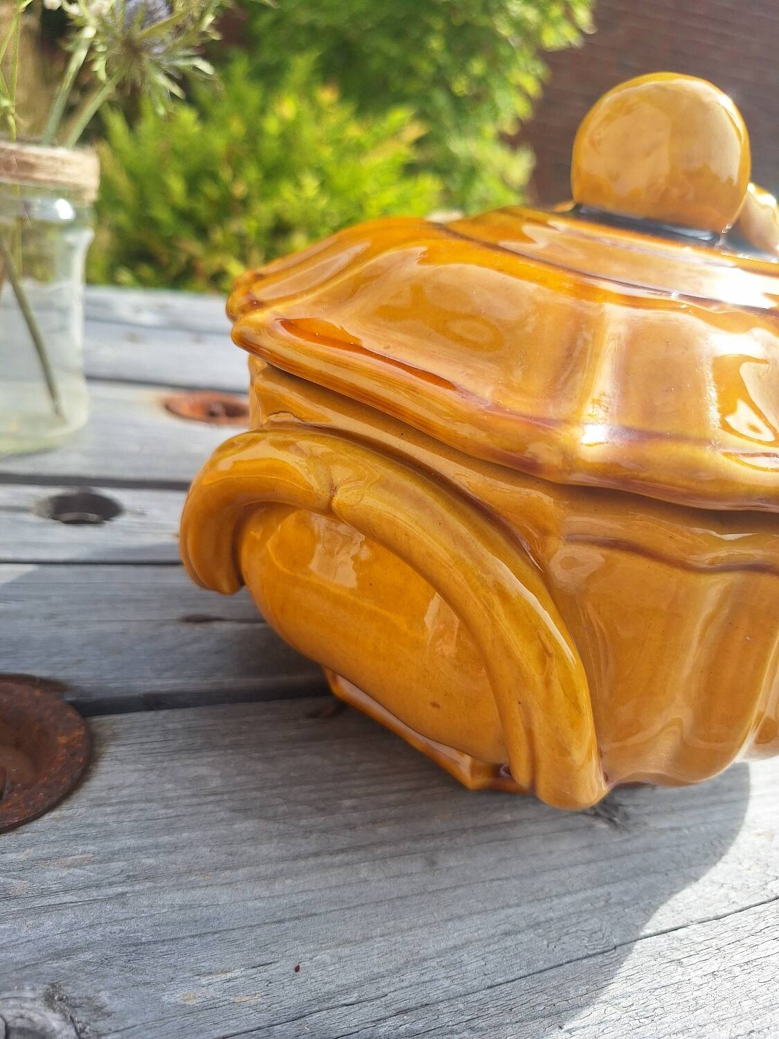 Ceramic soup tureen and sauceboat set