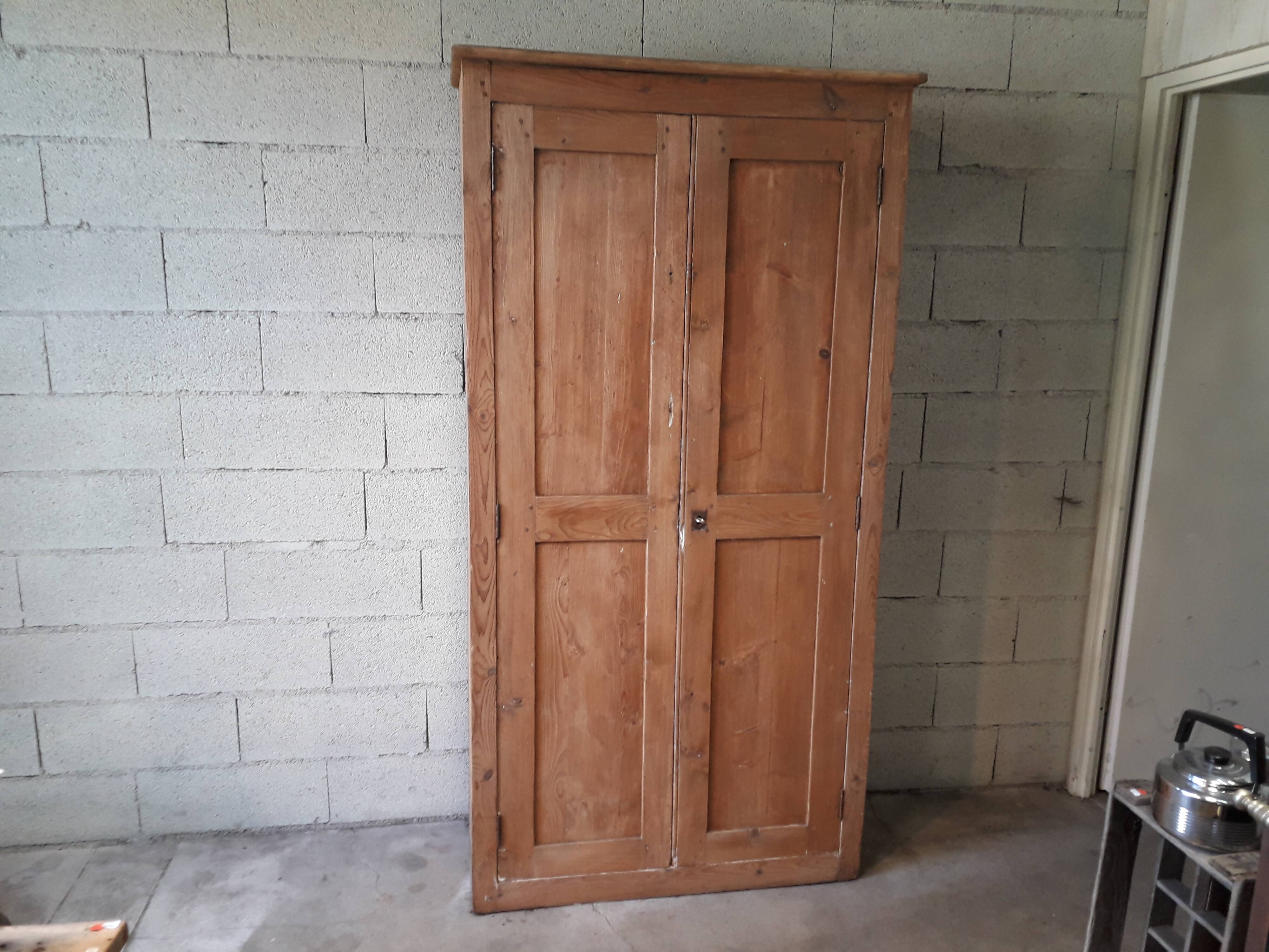 Rustic parisian wardrobe in fir
