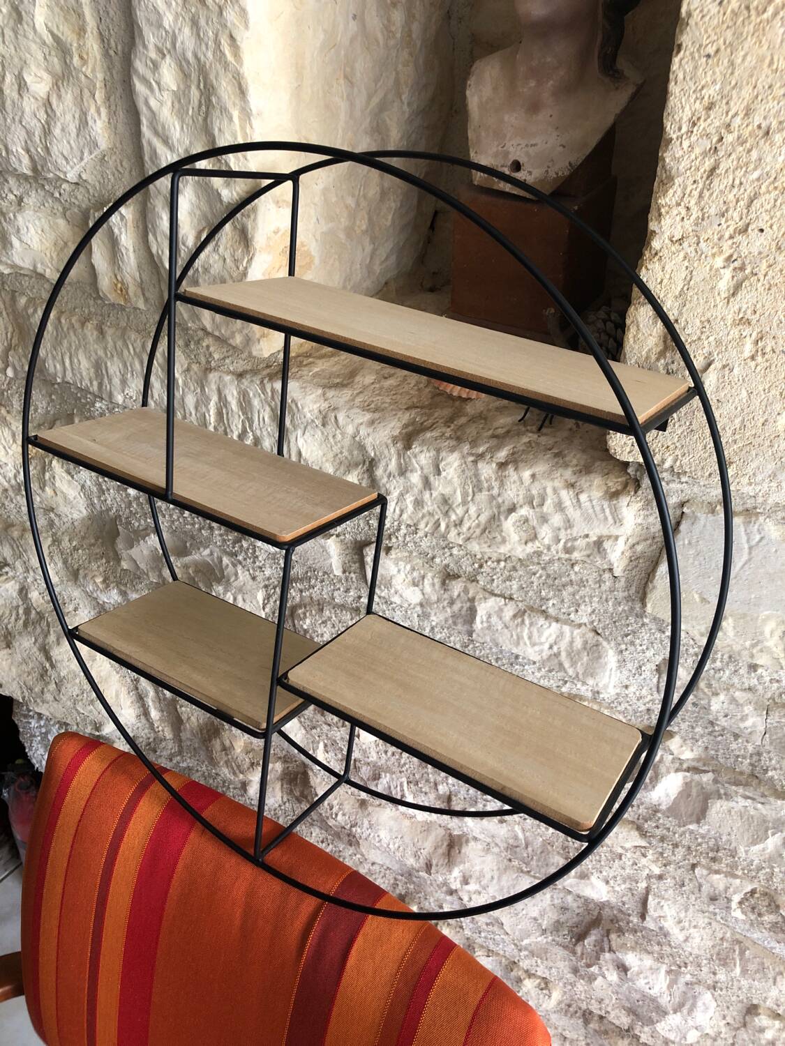 4-tier wall shelf