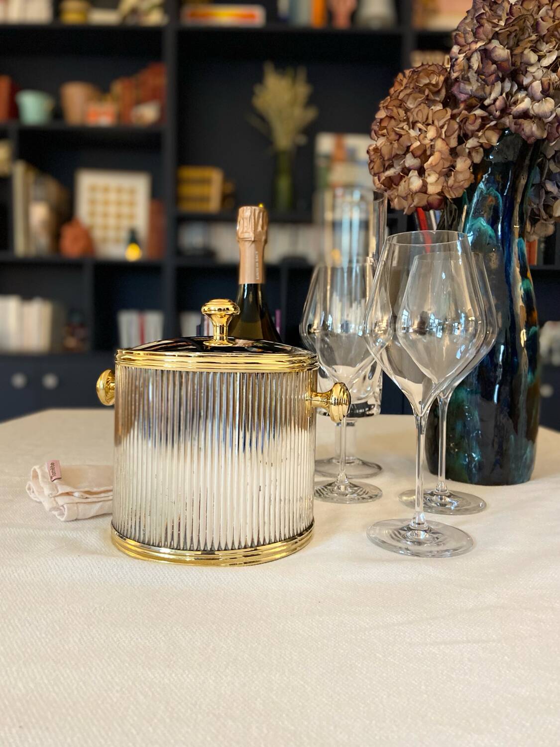 "Hollywood Regency" Ice Bucket - circa 1970.