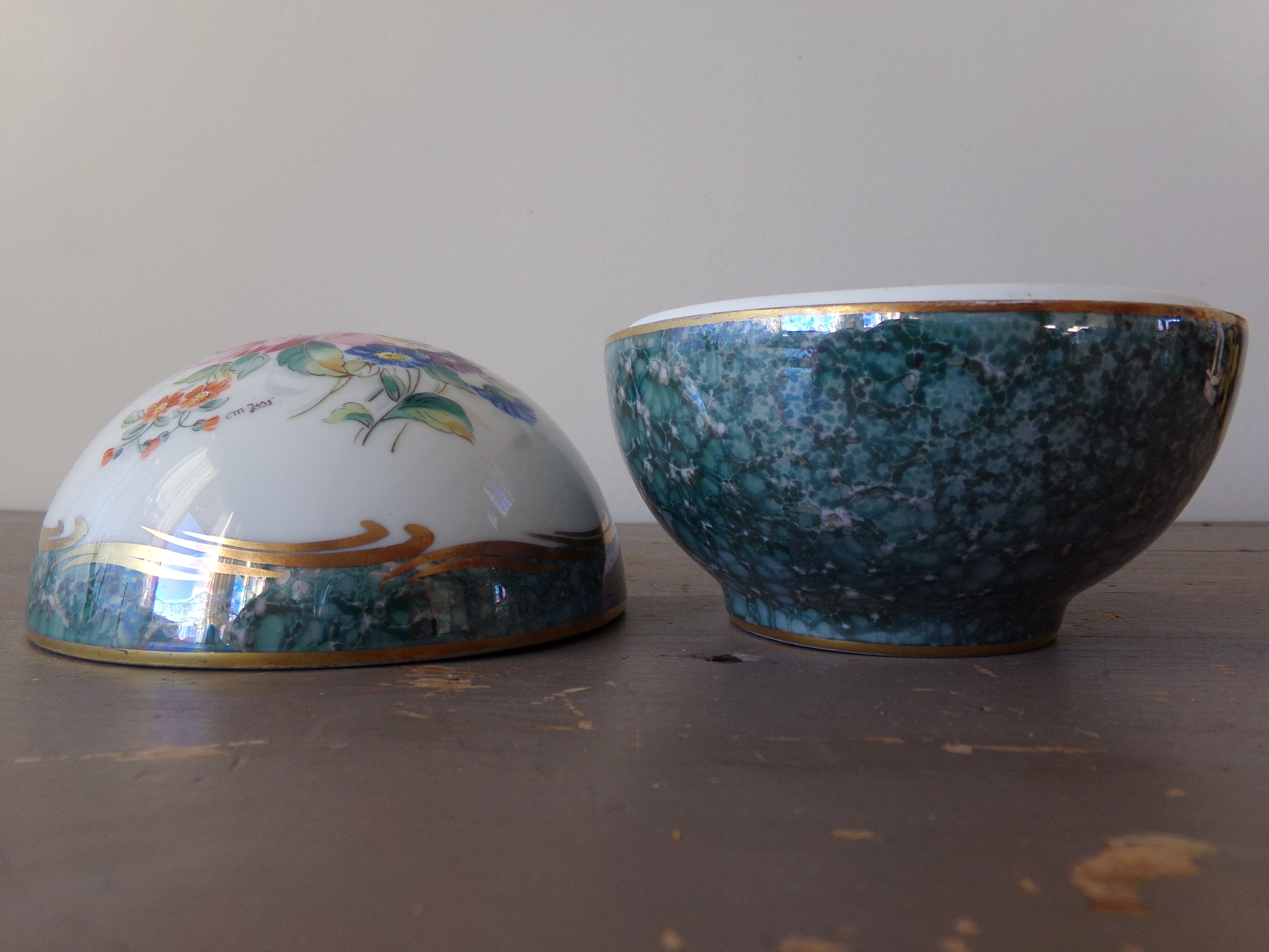 Limoges porcelain box ball shape